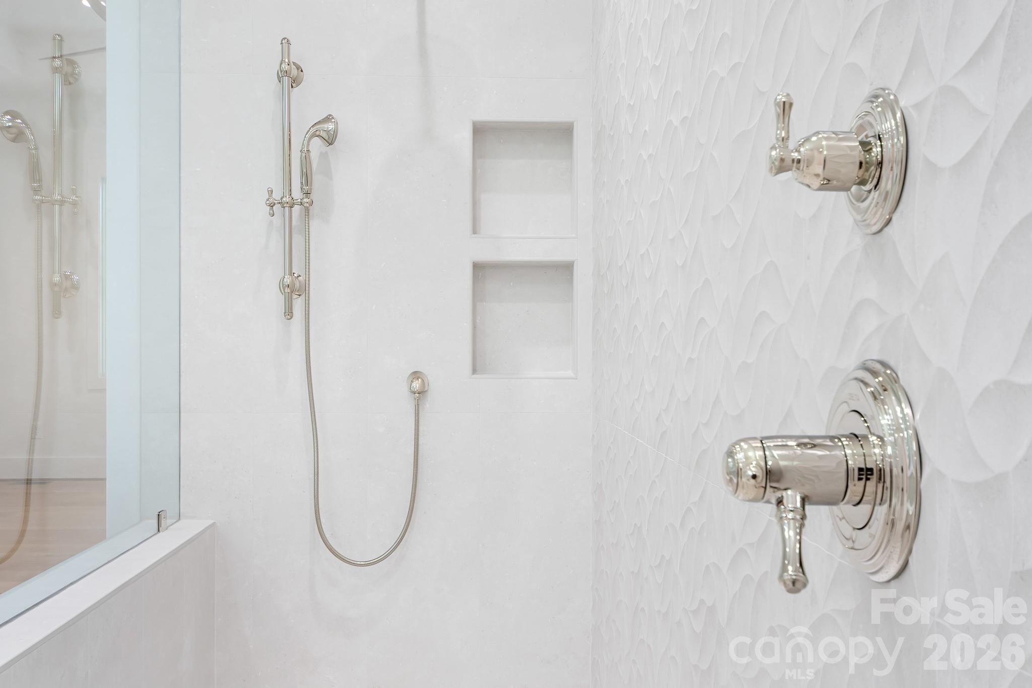 Walk-in shower - 126 Manorly Lane, Mooresville