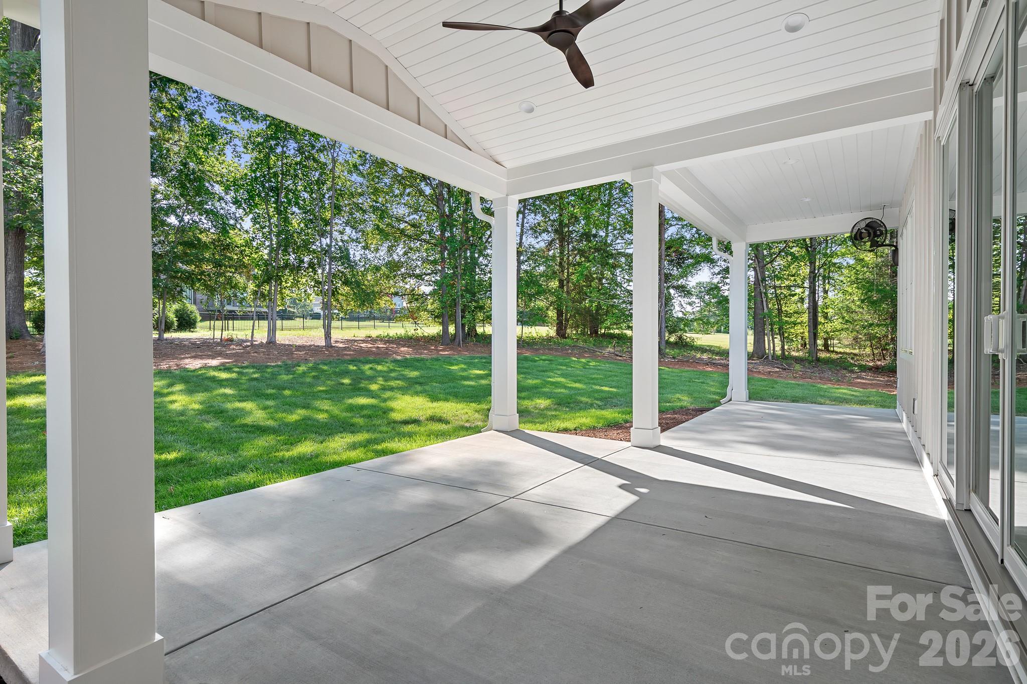 Large back Patio - 126 Manorly Lane, Mooresville
