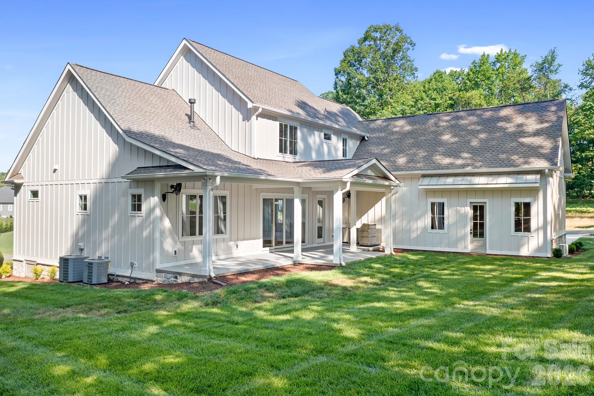 PLENTY OF ROOM FOR A POOL! - 126 Manorly Lane, Mooresville