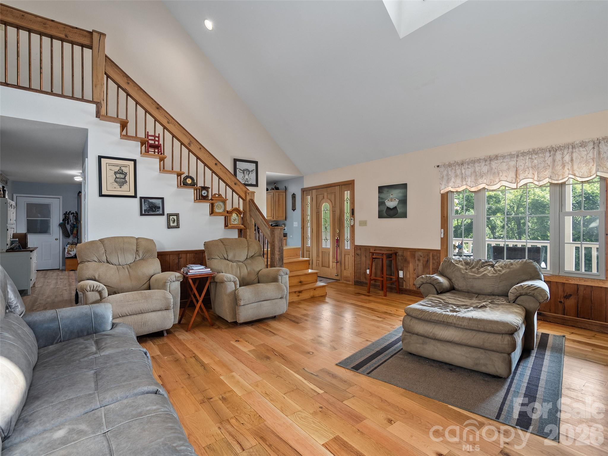 Single Family Residence at 81 Aldens Way, Clyde, photo 9 of 48