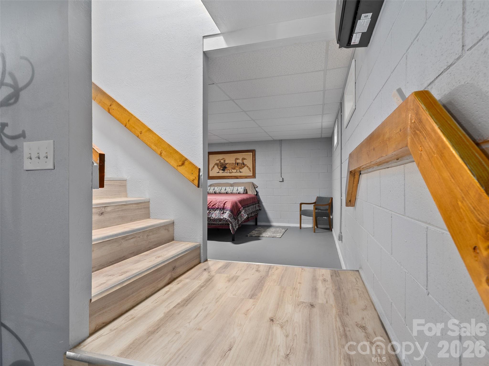 Single Family Residence at 81 Aldens Way, Clyde, photo 35 of 48