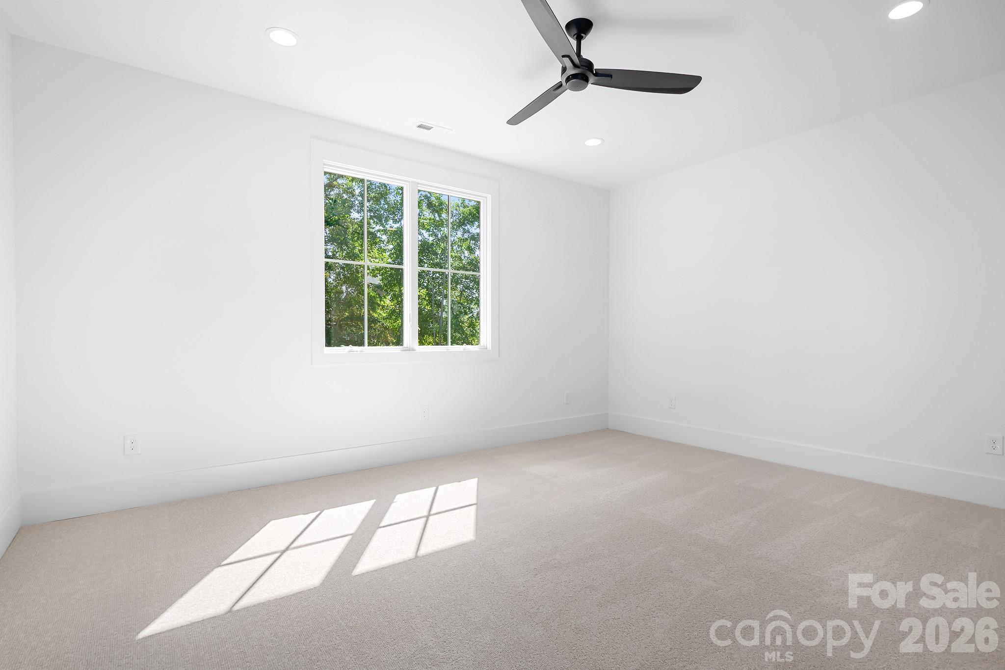 Large upstairs BR 3 - 126 Manorly Lane, Mooresville
