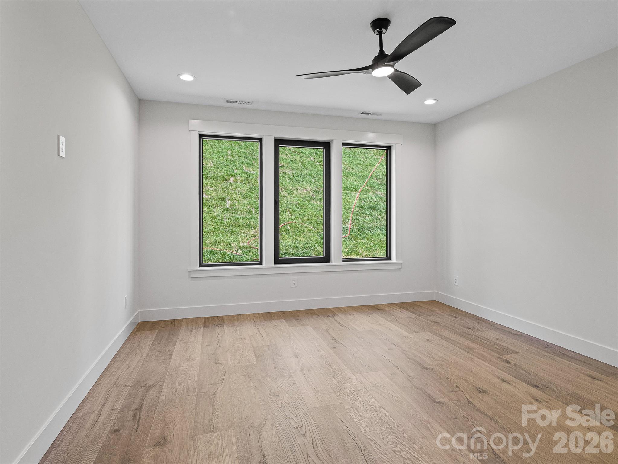 Single Family Residence at 413 Big Hill Drive, Arden, photo 9 of 29