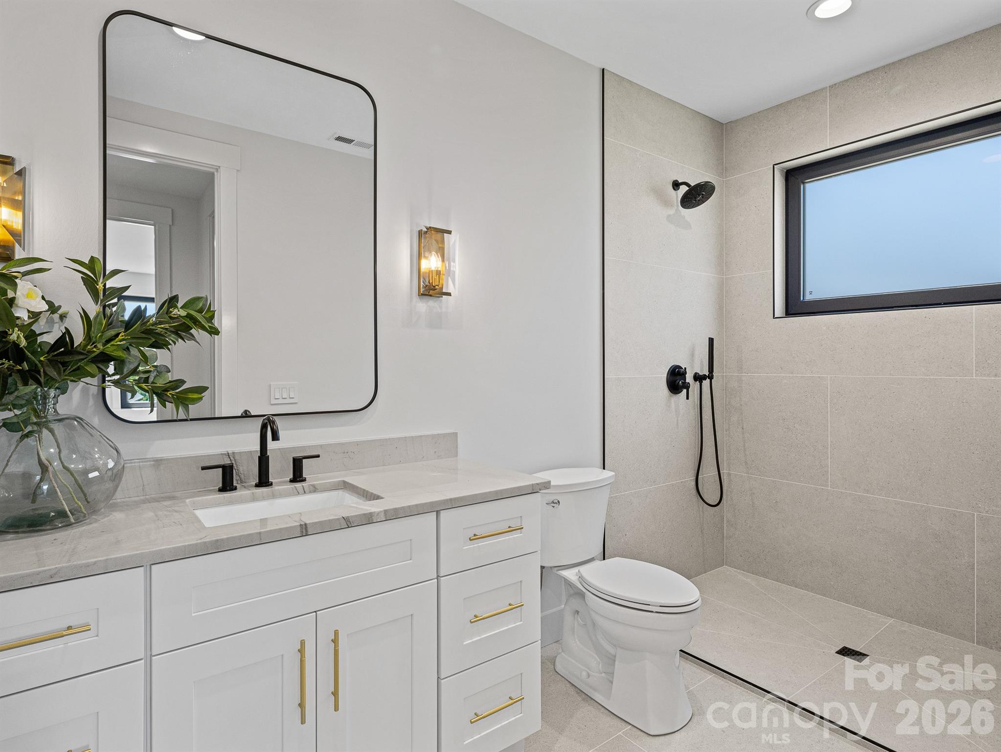 Single Family Residence at 413 Big Hill Drive, Arden, photo 16 of 29