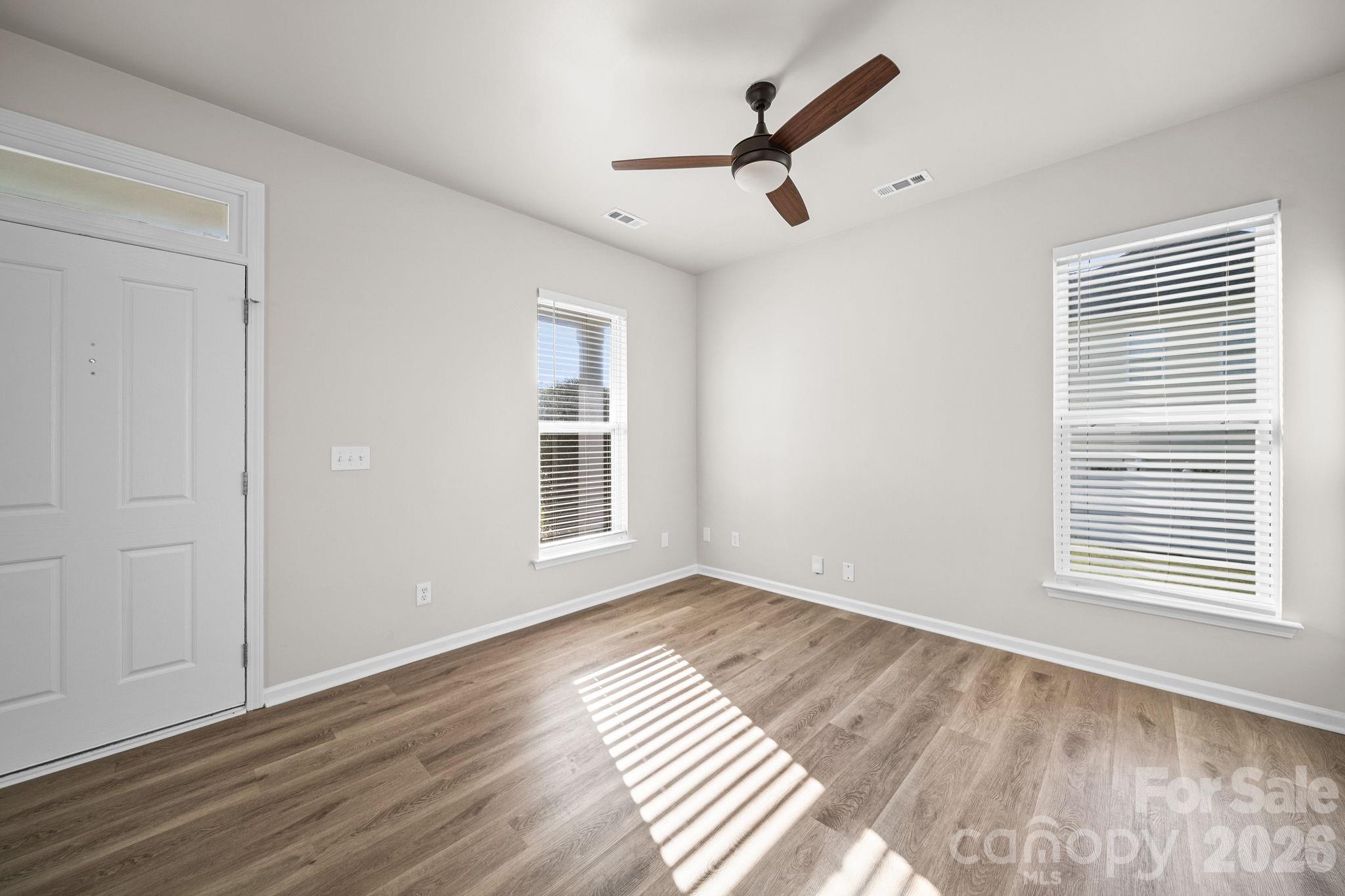 Great Room - 4104 Vance Road N, Huntersville