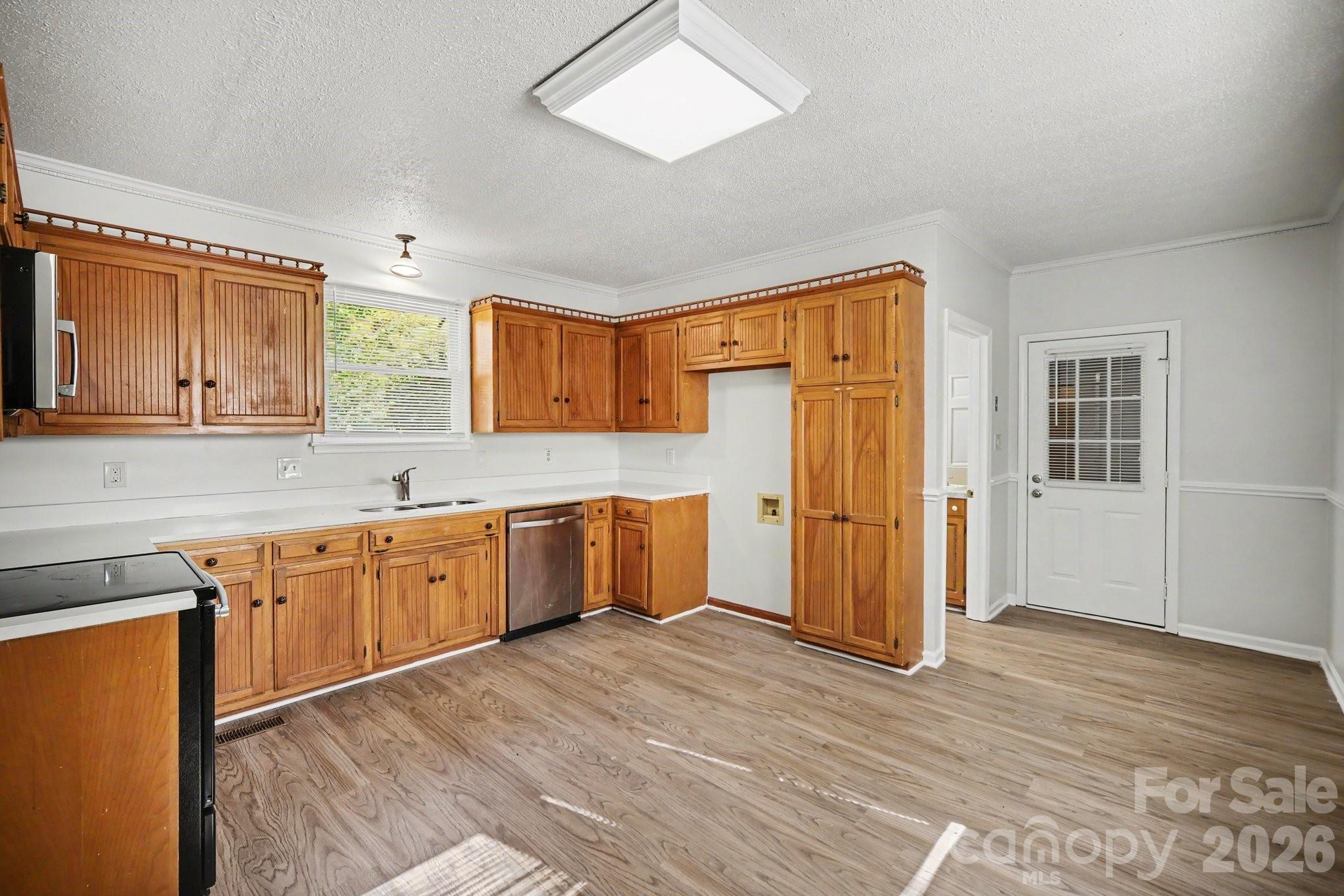 Single Family Residence at 304 Julia Drive, Lincolnton, photo 10 of 28