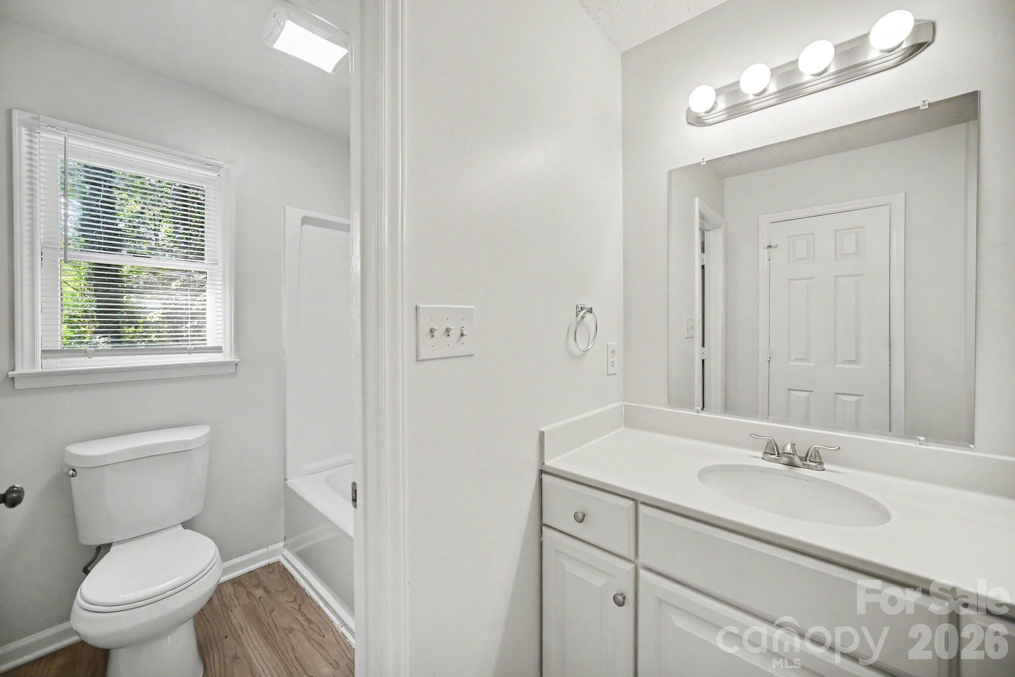Single Family Residence at 304 Julia Drive, Lincolnton, photo 19 of 28