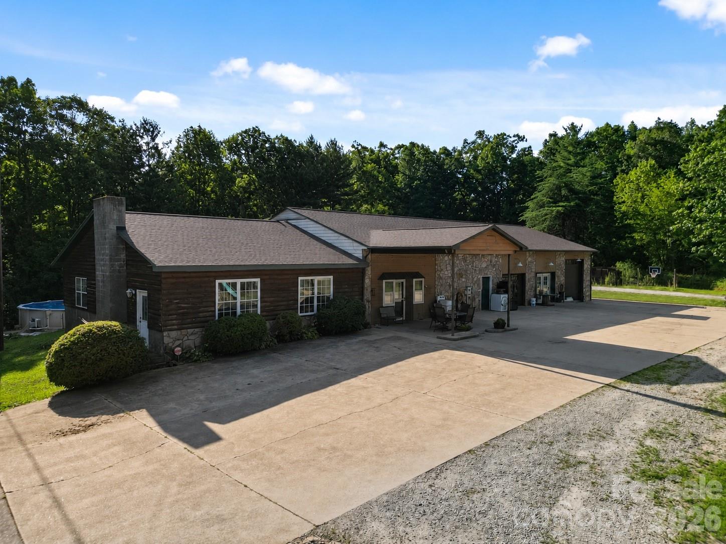2269 Lee Roy Lane