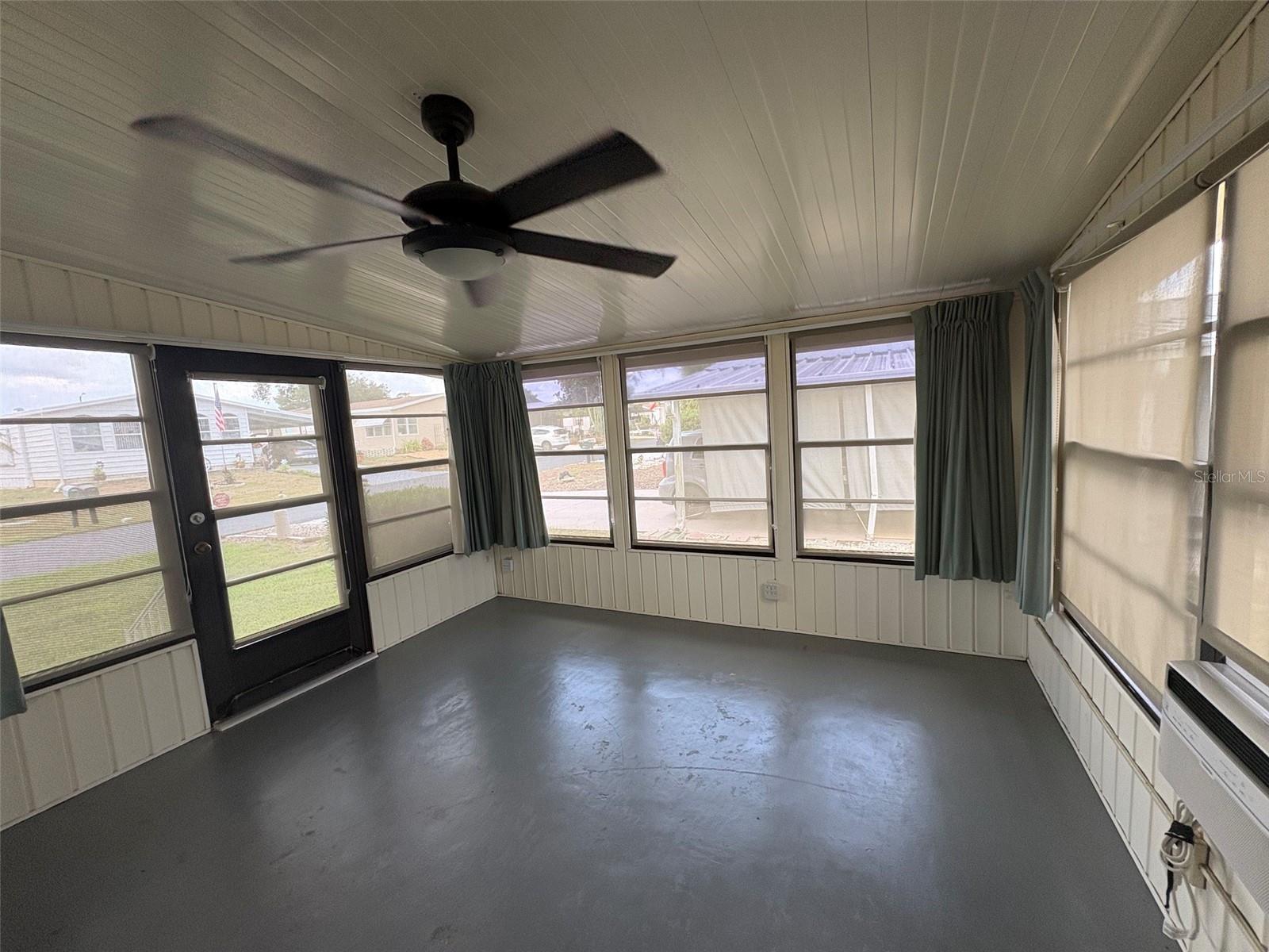 Front Florida Room - 6315 GROVE POINTE DR SE, WINTER HAVEN