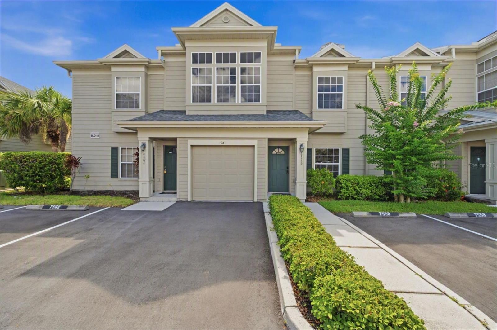 7560 PLANTATION CIR