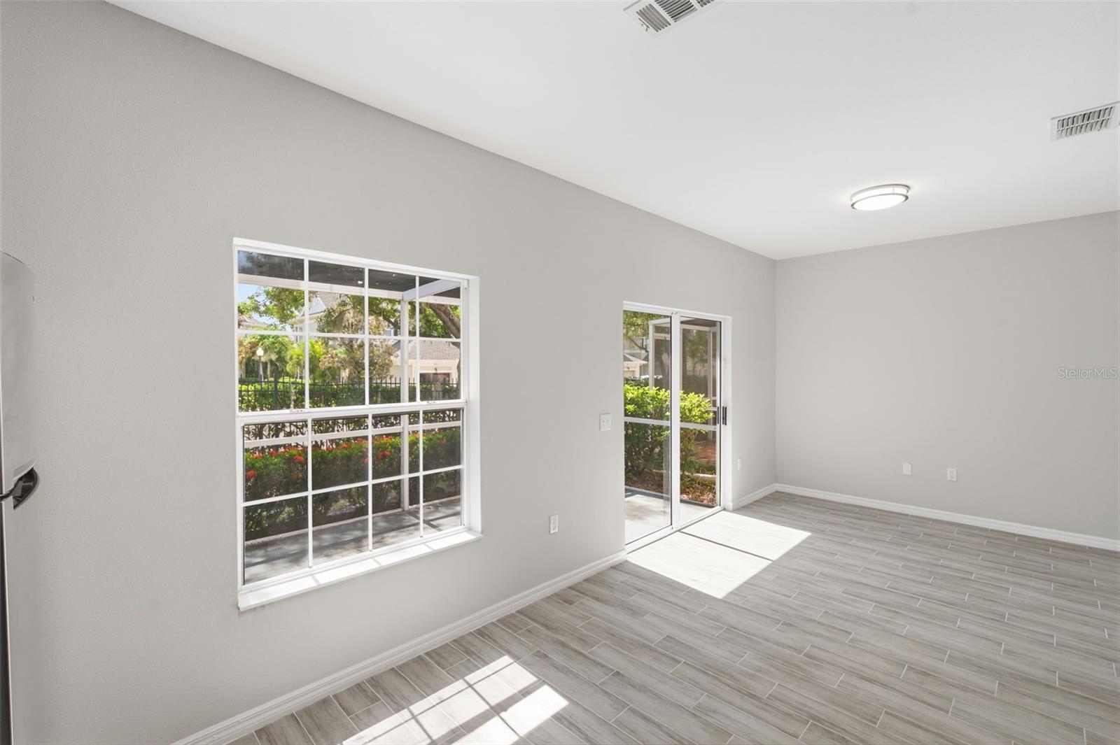 Townhouse at 7560 PLANTATION CIR, BRADENTON, photo 13 of 42