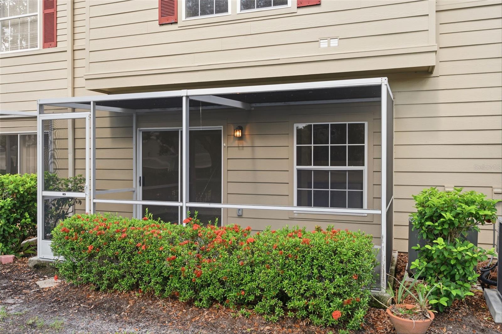 Townhouse at 7560 PLANTATION CIR, BRADENTON, photo 28 of 42