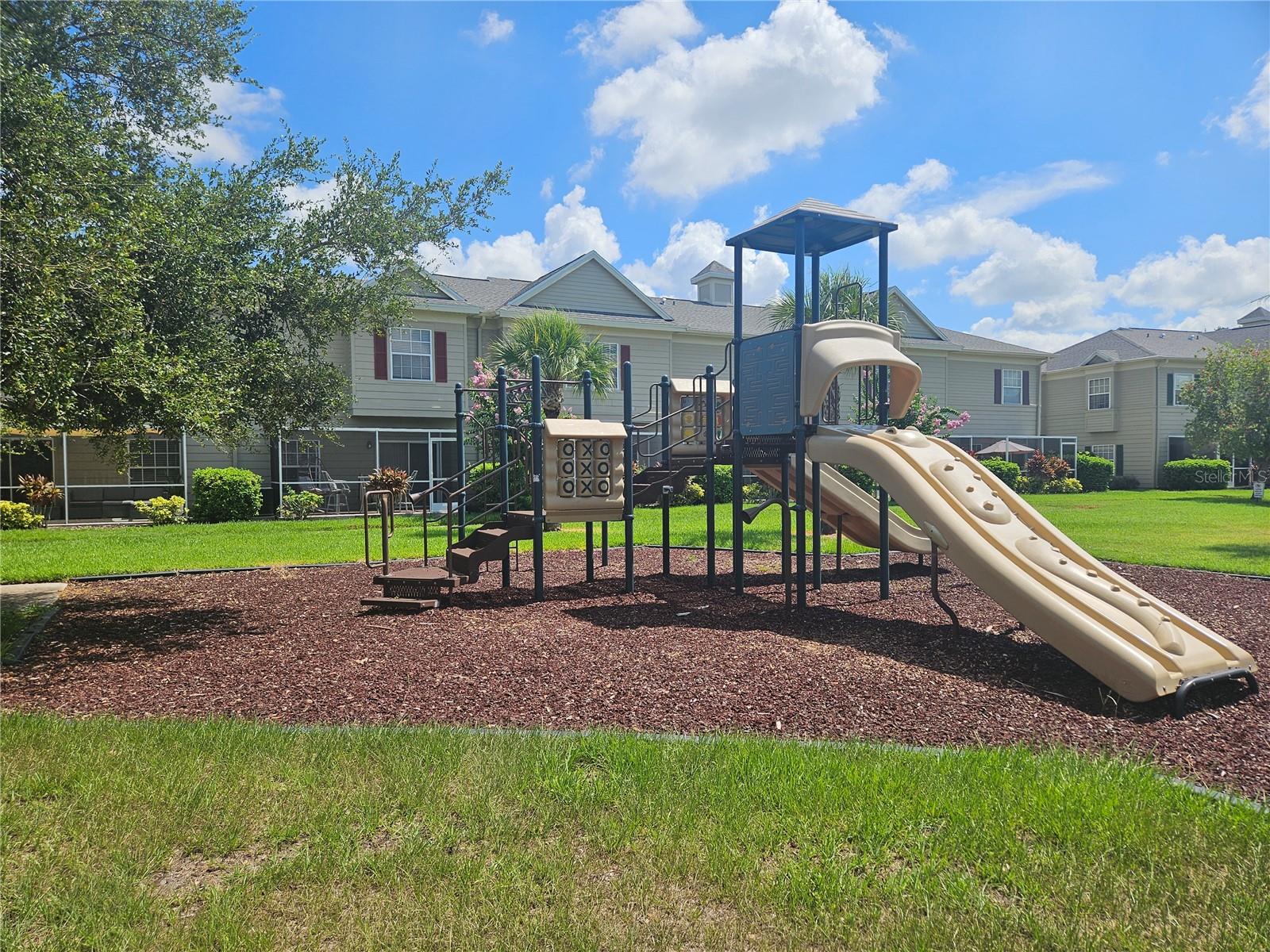 Townhouse at 7560 PLANTATION CIR, BRADENTON, photo 41 of 42
