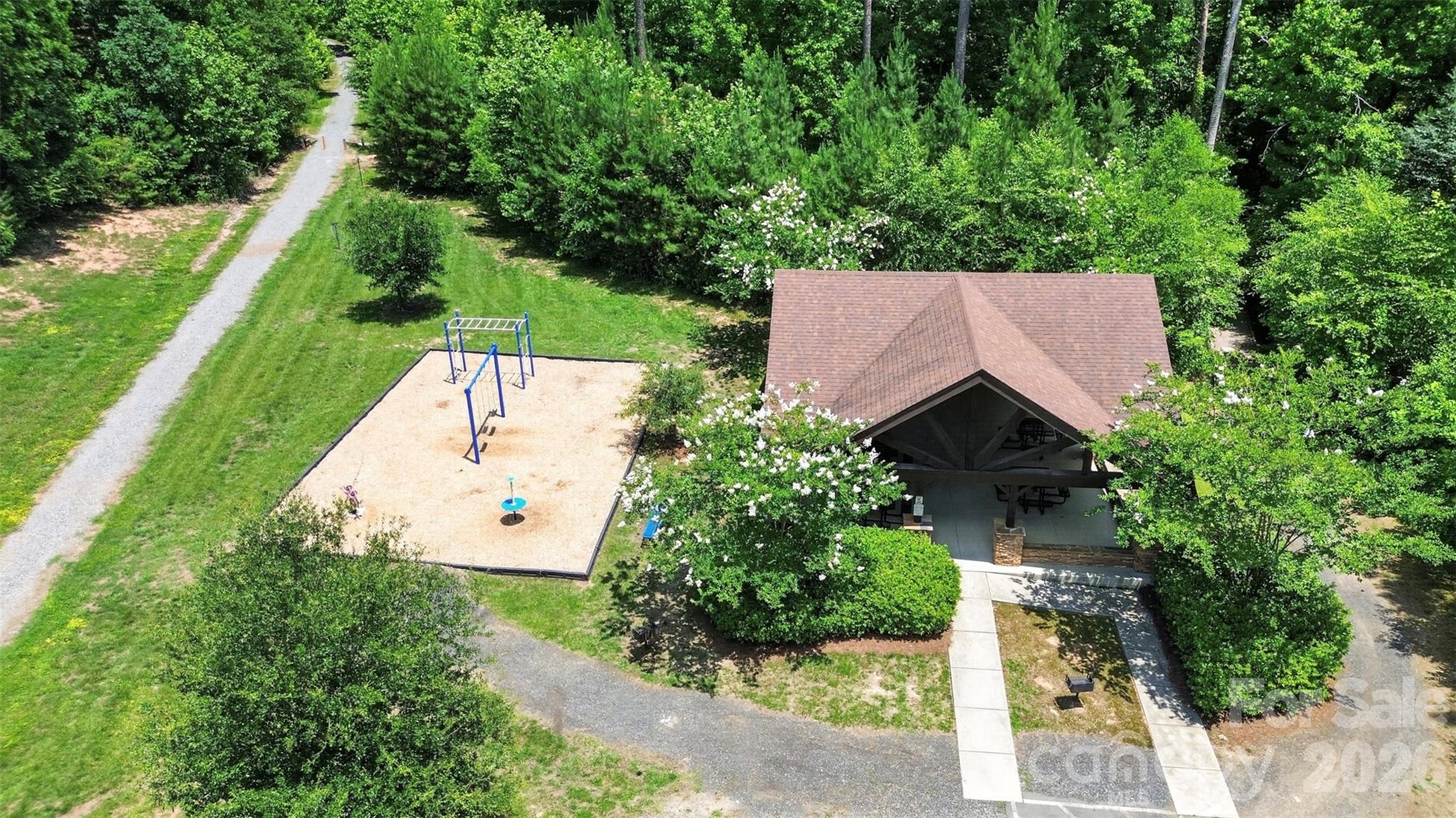 Single Family Residence at 6071 Drave Lane, Fort Mill, photo 42 of 42