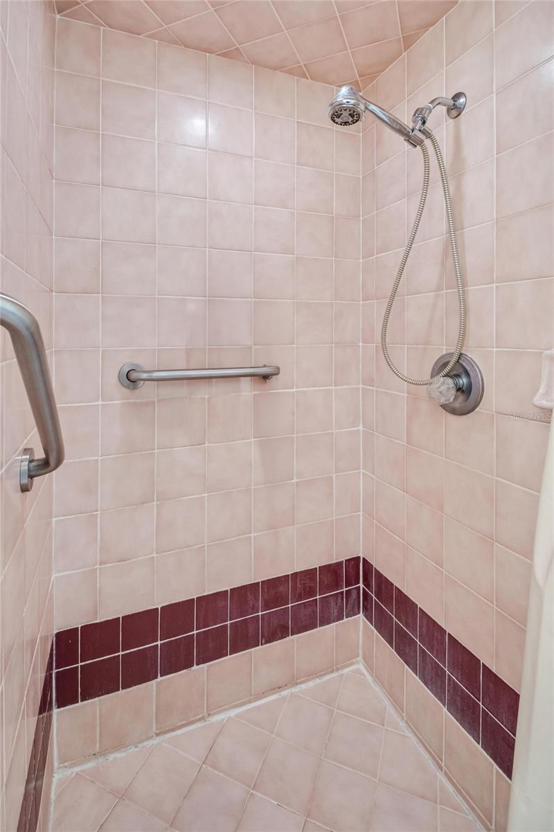 Primary Bath - 24 FOSTER LN, PALM COAST