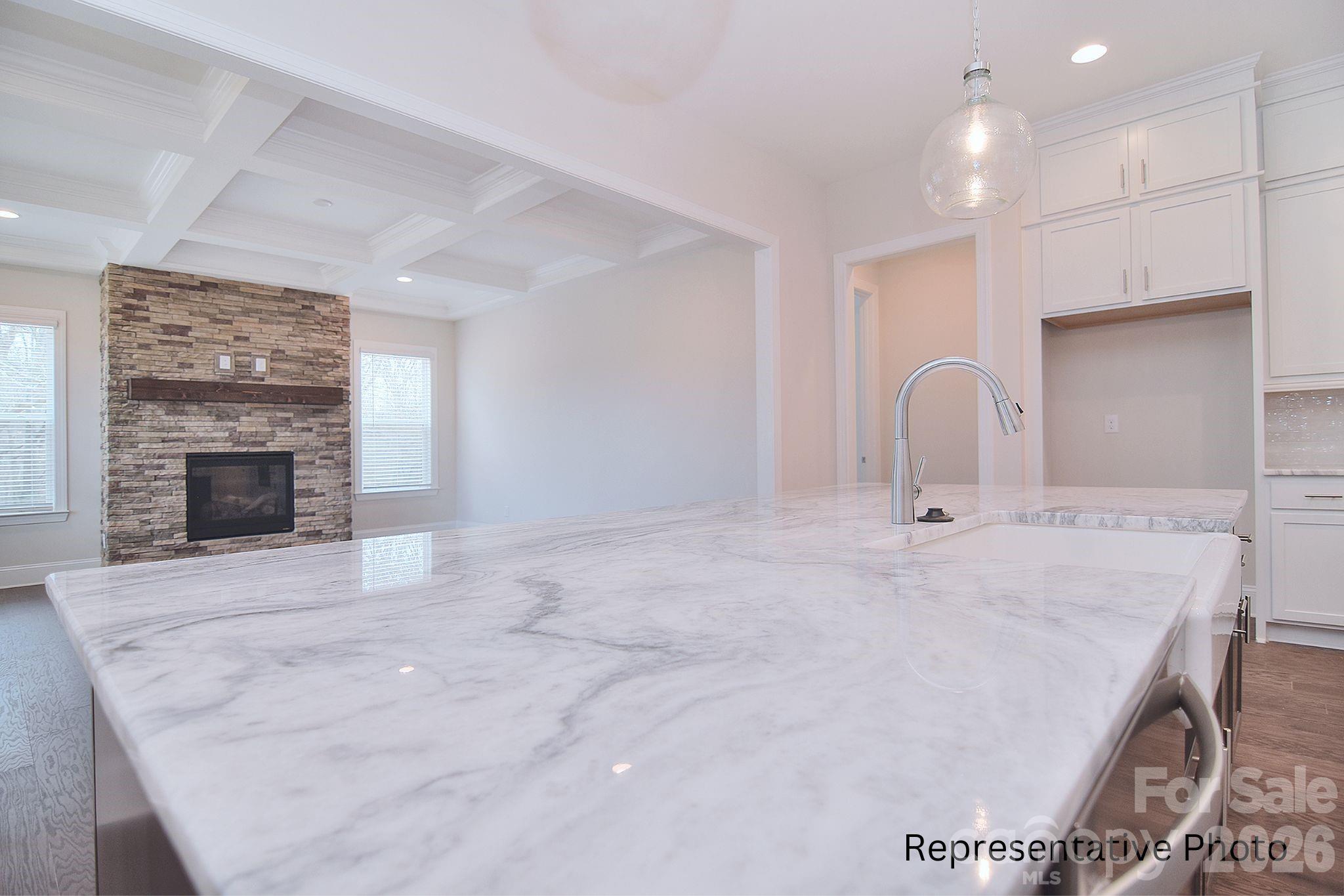 Single Family Residence at 484 Edmunds Lane, Clover, photo 13 of 34