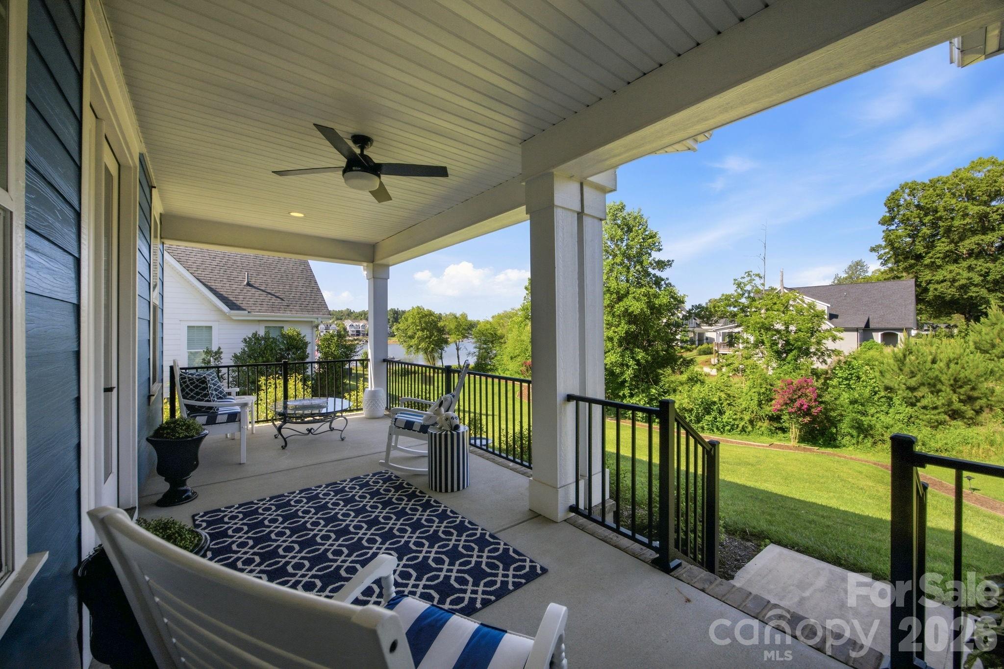 Single Family Residence at 104 Sisters Cove Court, Mooresville, photo 2 of 35