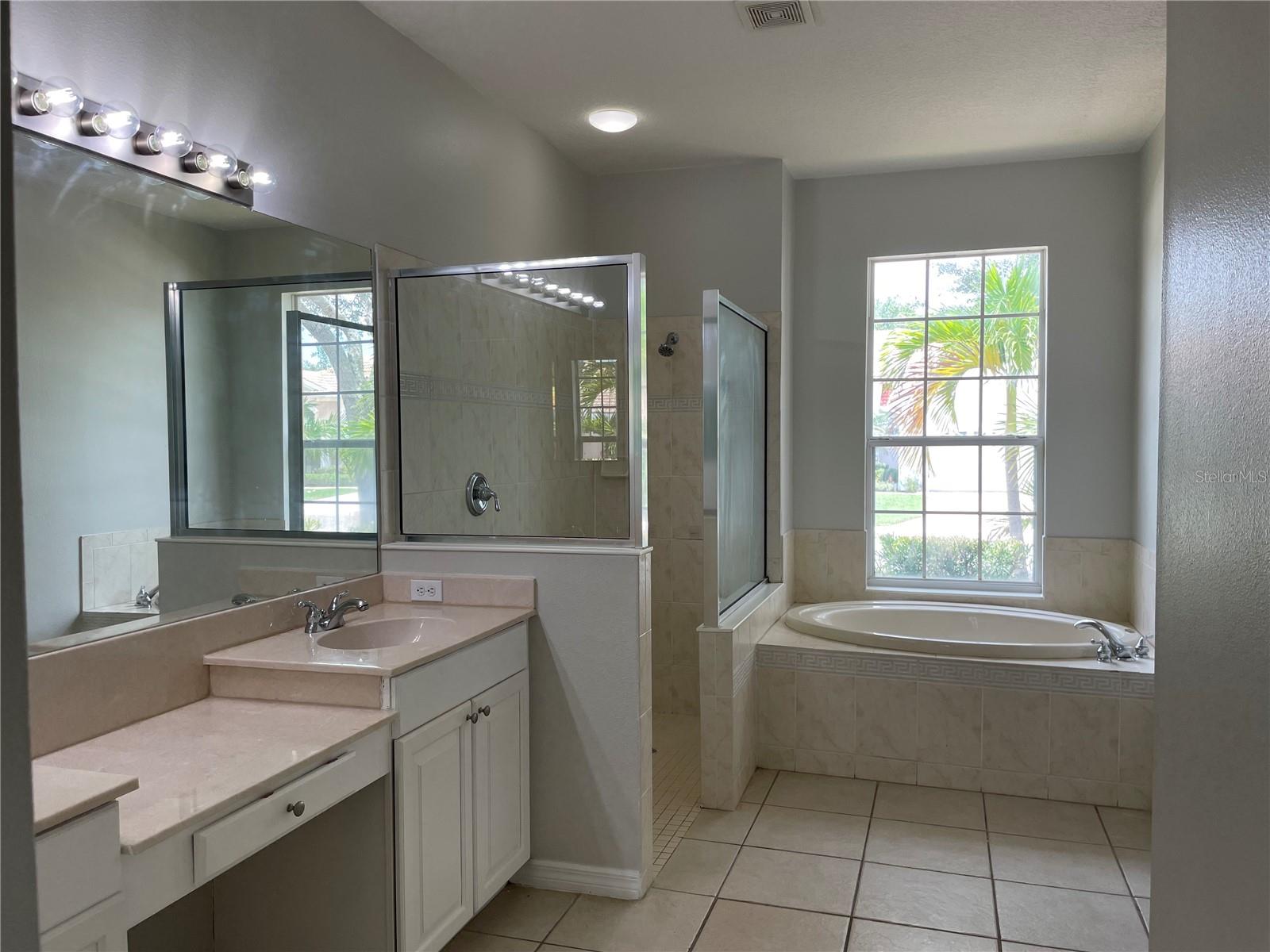Primary Bath - 6119 PALOMINO CIR, BRADENTON