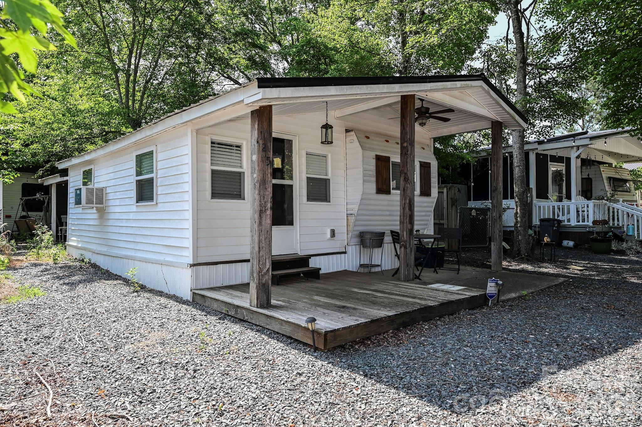 Single Family Residence at 125 Hollywood Trail, Mount Gilead, photo 2 of 15