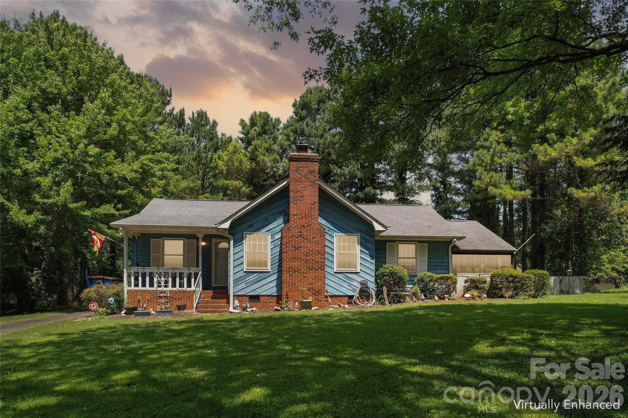 Single Family Residence at 10219 Mountain Apple Drive, Mint Hill, photo 2 of 36