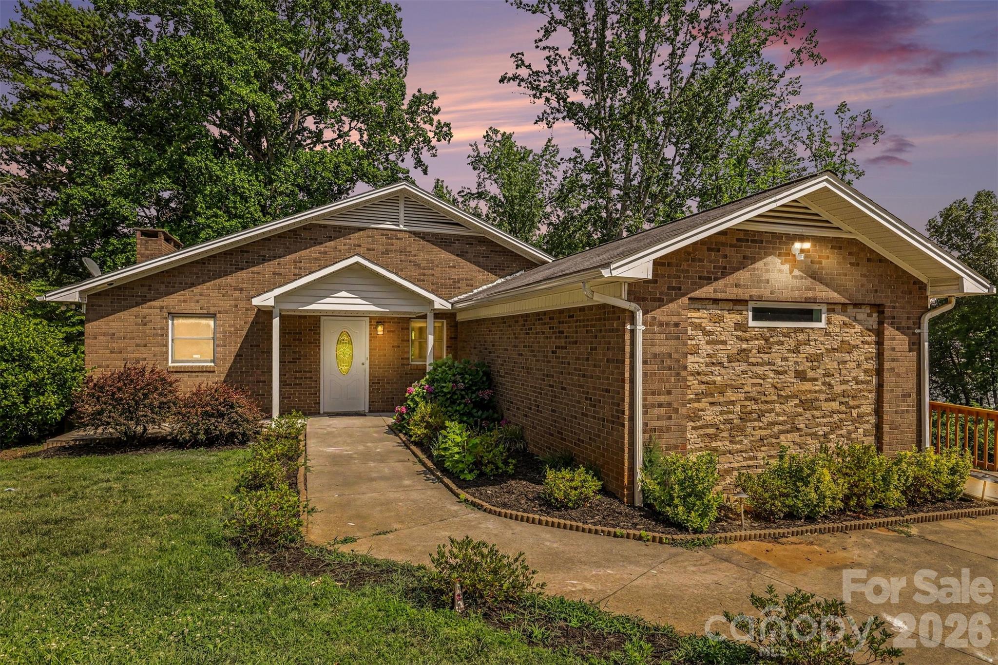 Single Family Residence at 6917 Navajo Trail, Sherrills Ford, photo 36 of 38