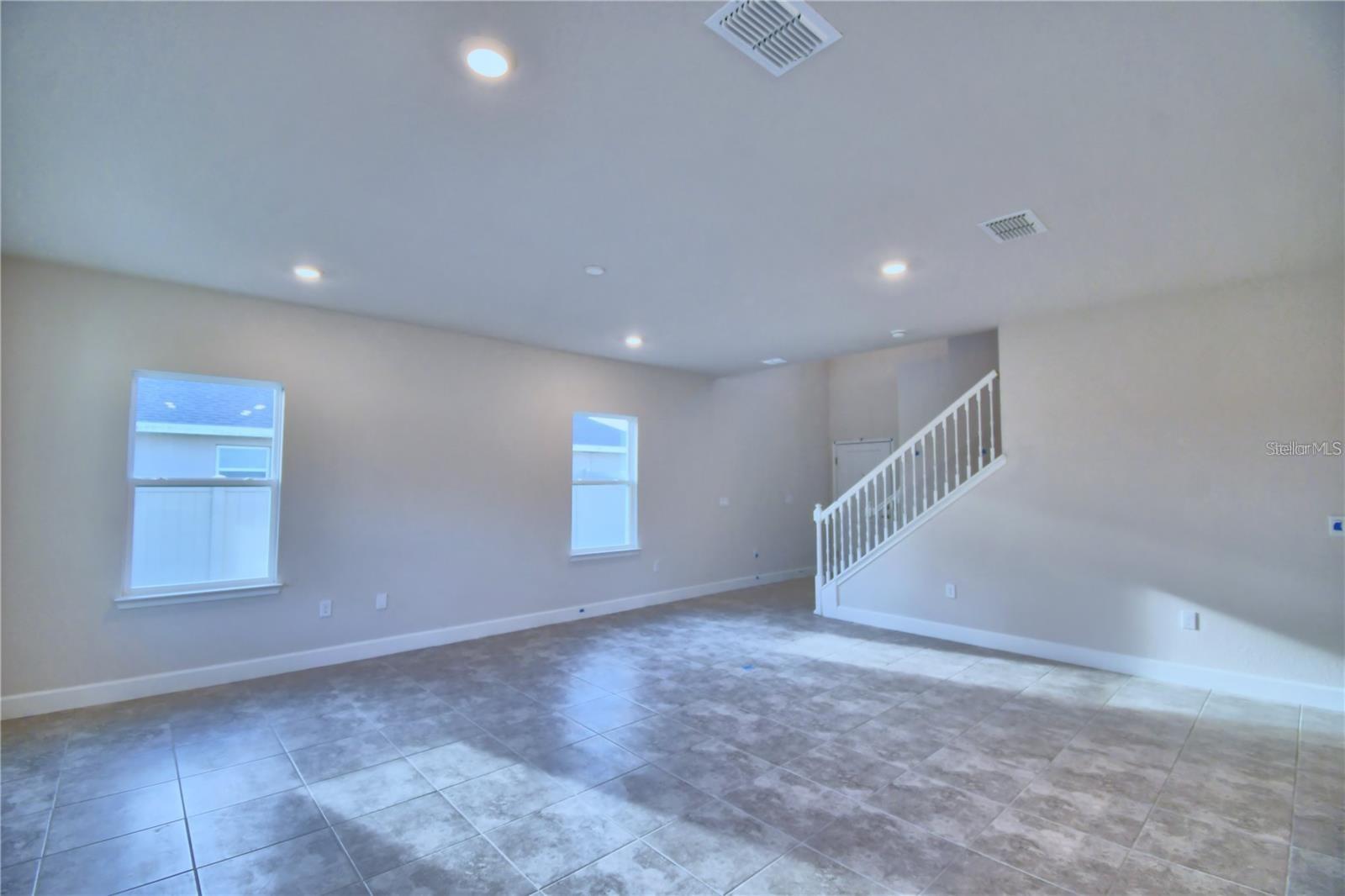 Single Family Residence at 906 SOFIA LN, DAVENPORT, photo 12 of 37