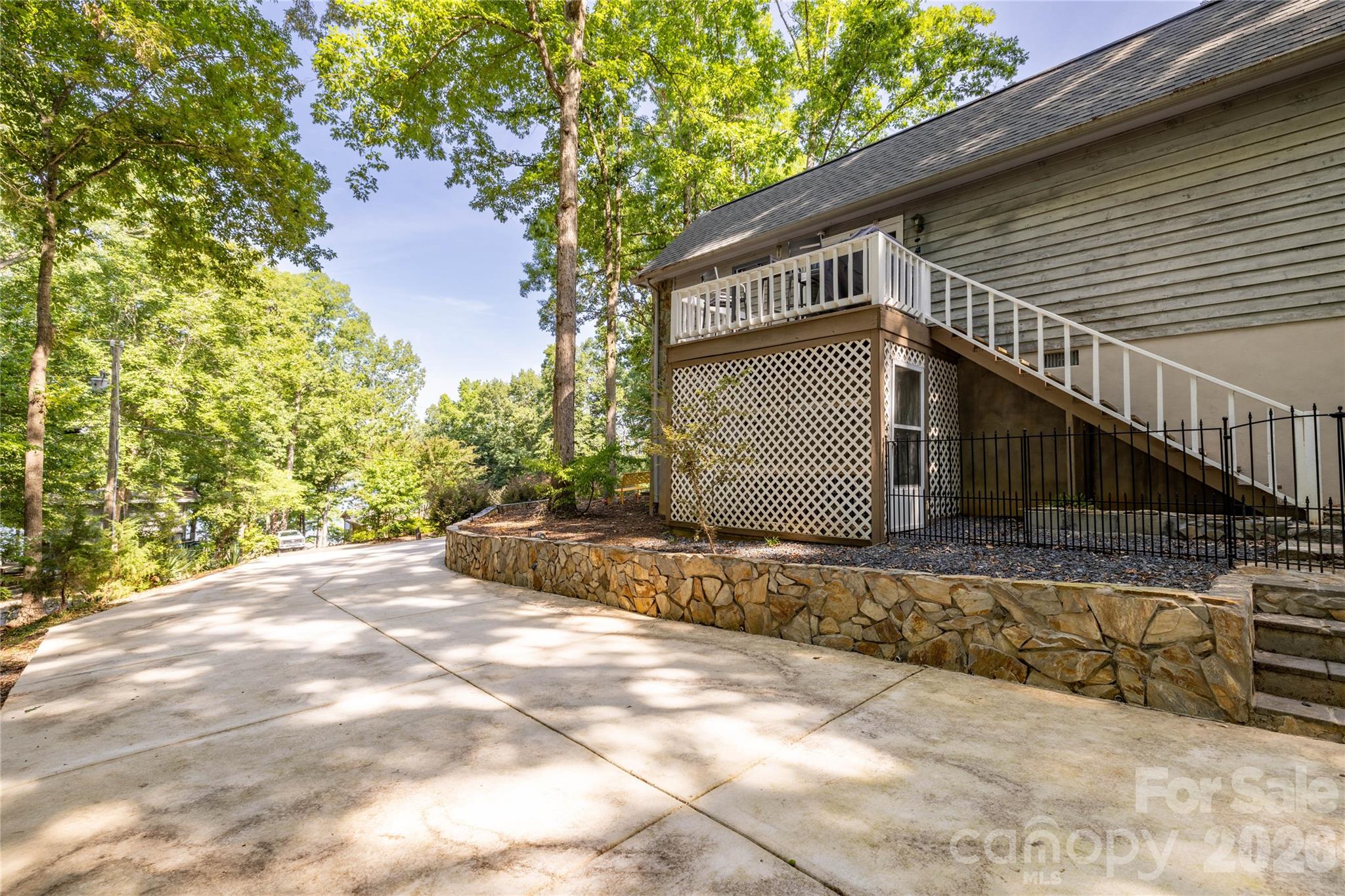 Single Family Residence at 281 Jubal Reeves Circle, Mount Gilead, photo 5 of 44