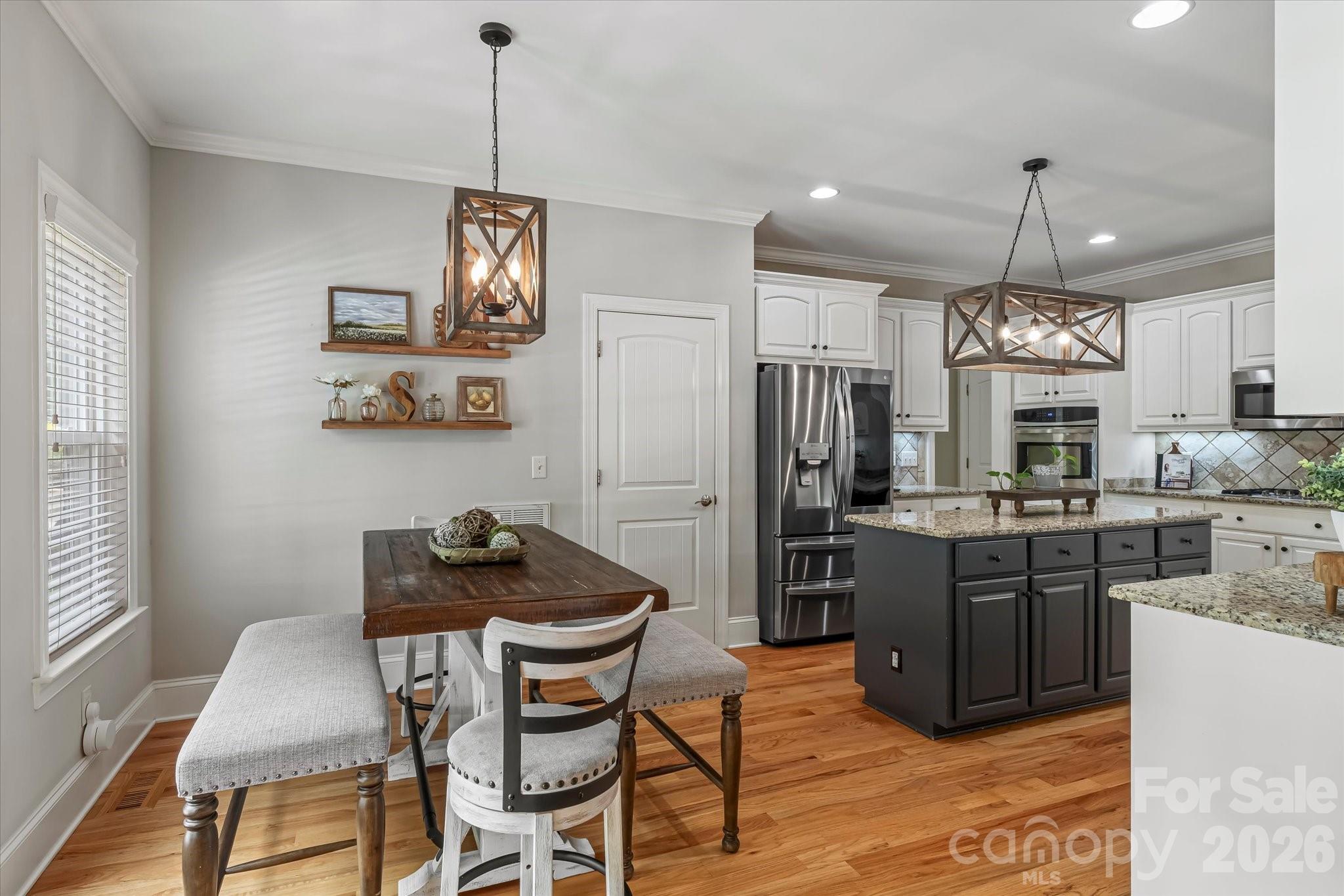 Single Family Residence at 115 Orchard Farm Lane, Mooresville, photo 12 of 48