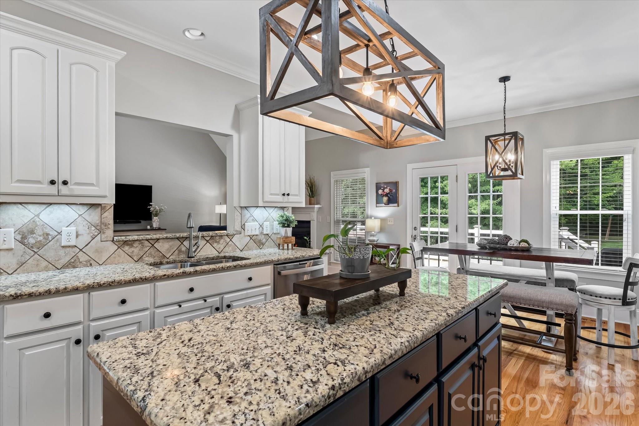 Single Family Residence at 115 Orchard Farm Lane, Mooresville, photo 16 of 48