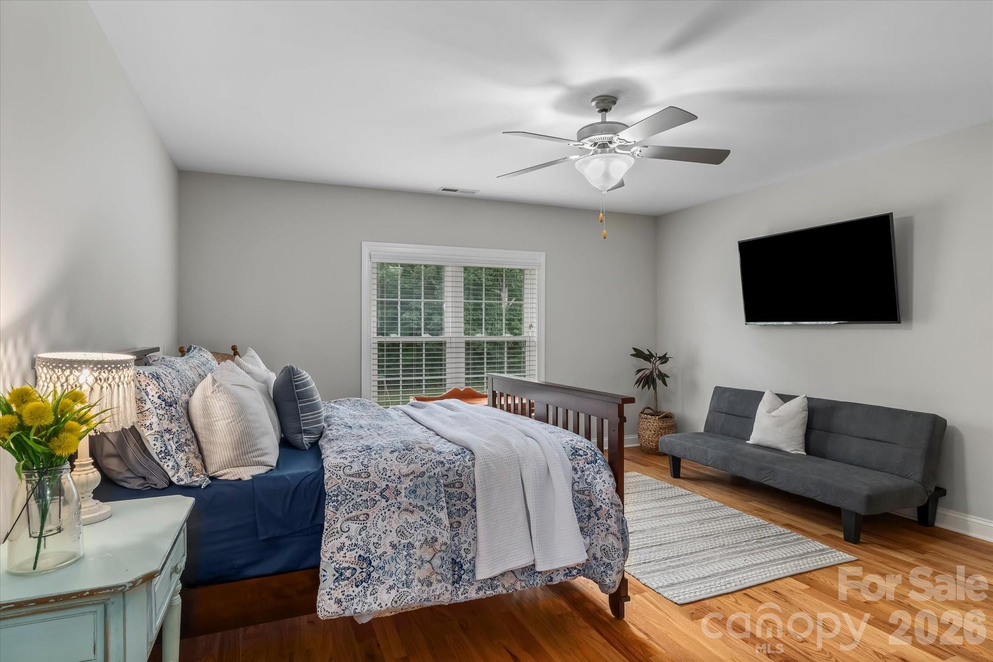 Single Family Residence at 115 Orchard Farm Lane, Mooresville, photo 27 of 48