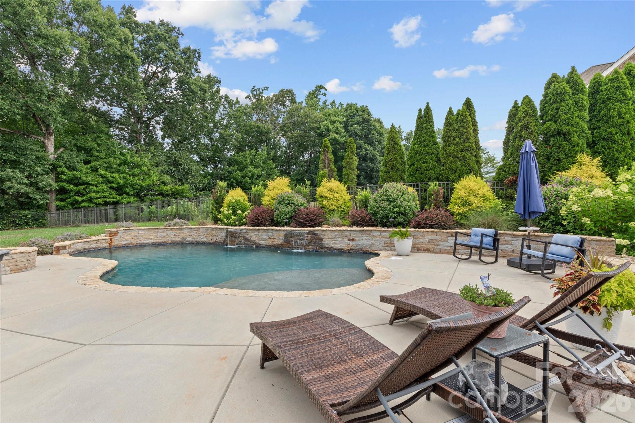 Single Family Residence at 115 Orchard Farm Lane, Mooresville, photo 41 of 48