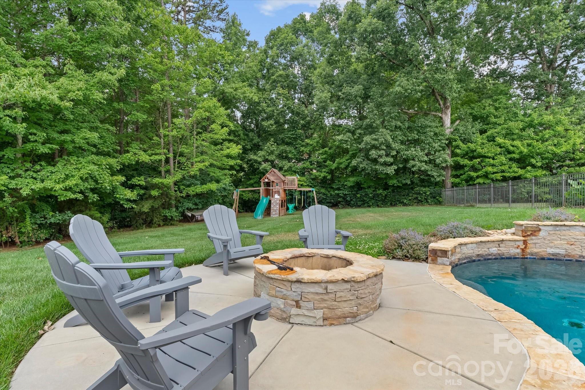 Single Family Residence at 115 Orchard Farm Lane, Mooresville, photo 47 of 48