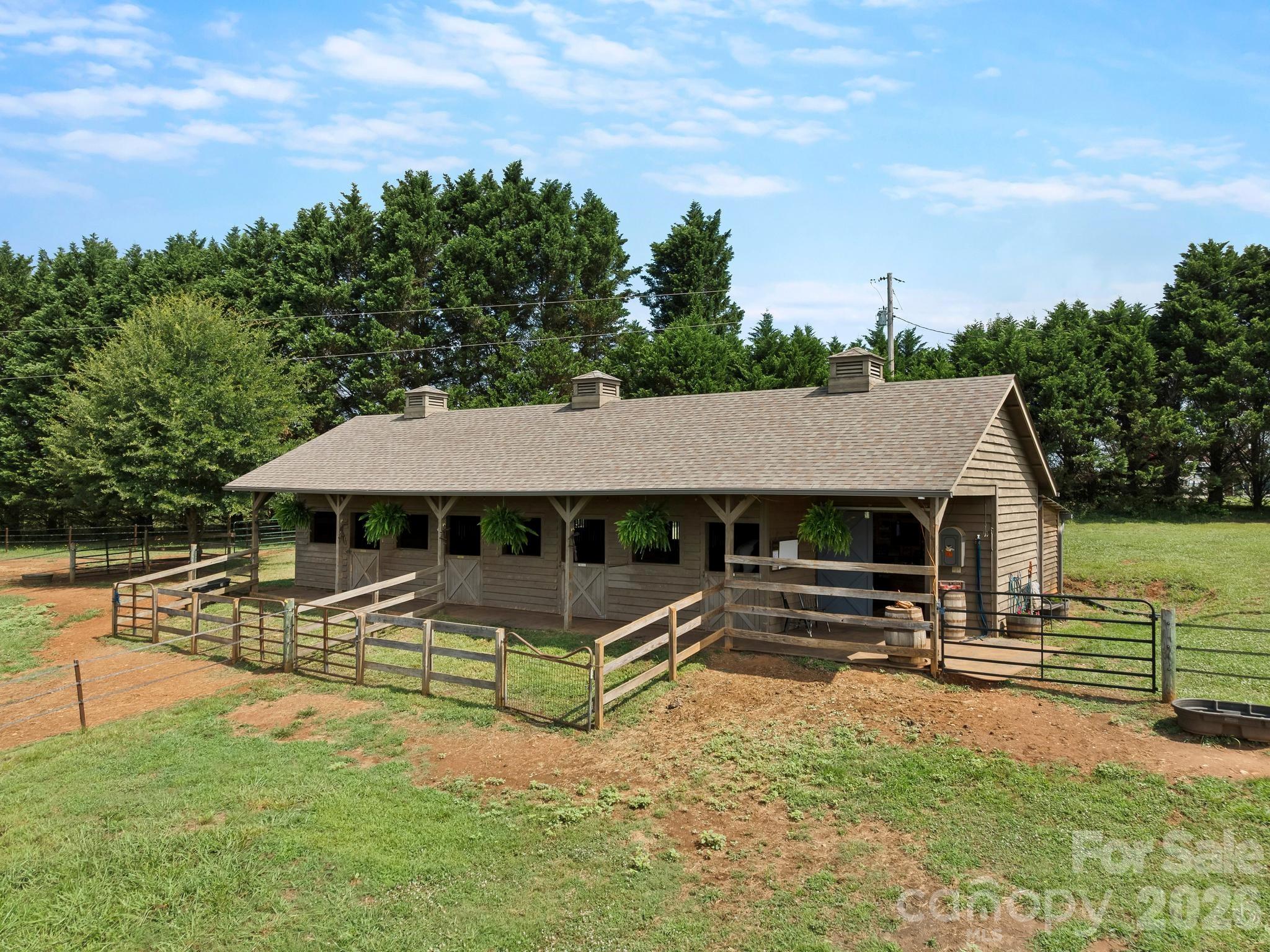 1541 Sandy Springs Road