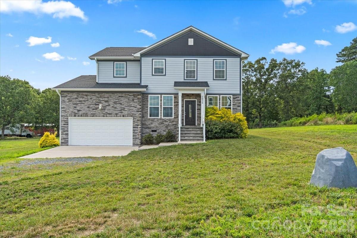 Single Family Residence at 1026 Heath Helms Road, Monroe, photo 3 of 48