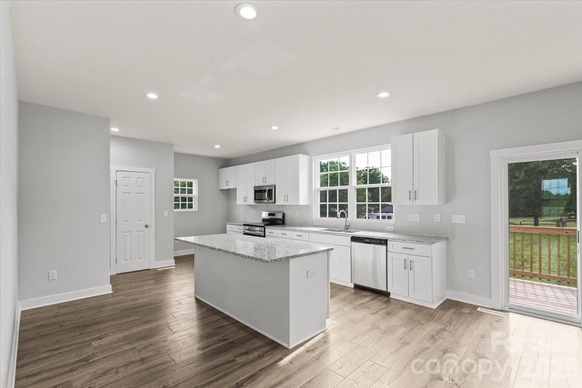 Single Family Residence at 1026 Heath Helms Road, Monroe, photo 16 of 48