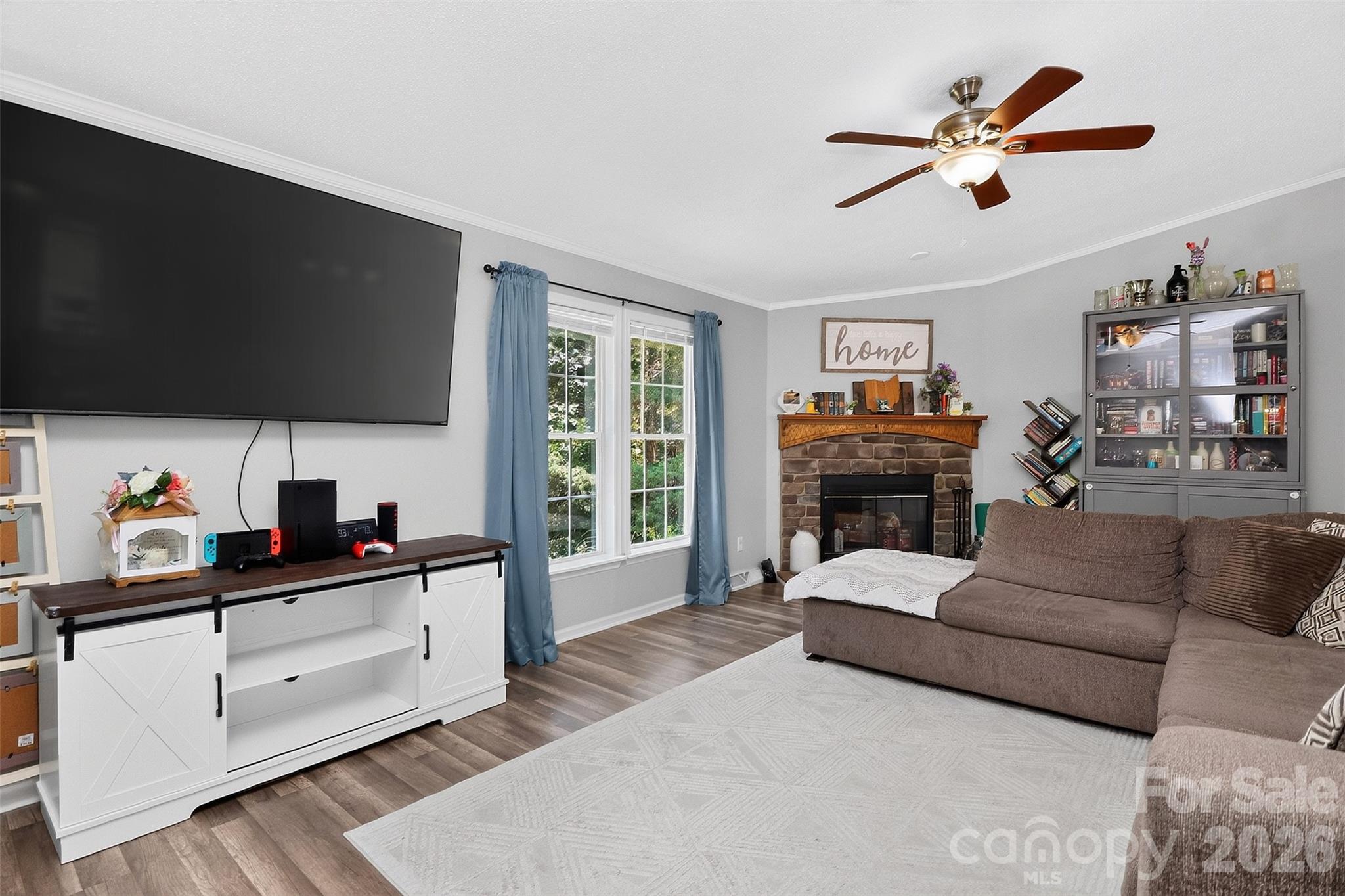 Single Family Residence at 602 Timberwood Drive, Fort Mill, photo 15 of 47