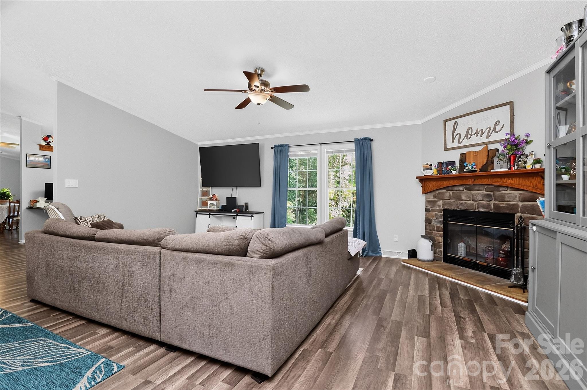 Single Family Residence at 602 Timberwood Drive, Fort Mill, photo 17 of 47