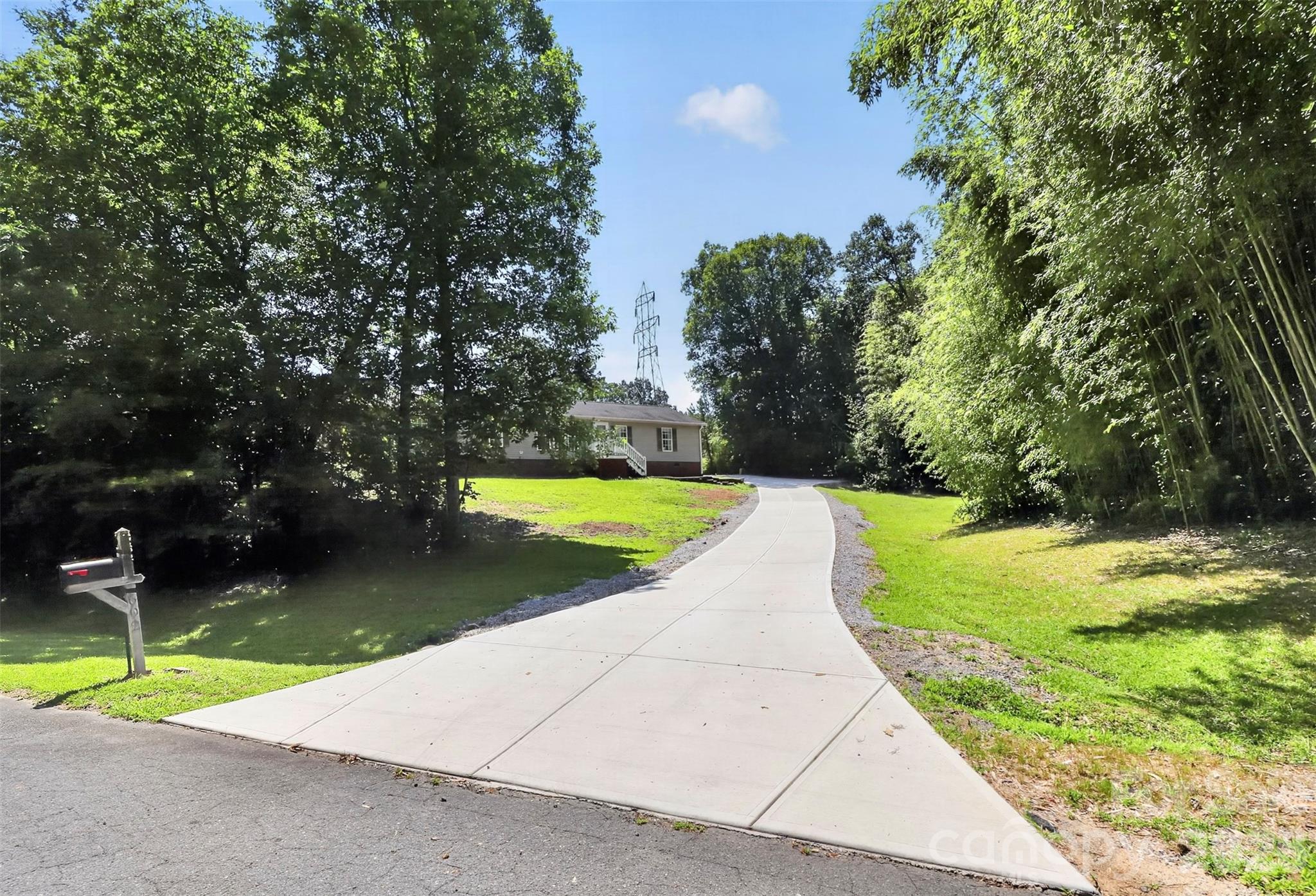 Single Family Residence at 602 Timberwood Drive, Fort Mill, photo 46 of 47