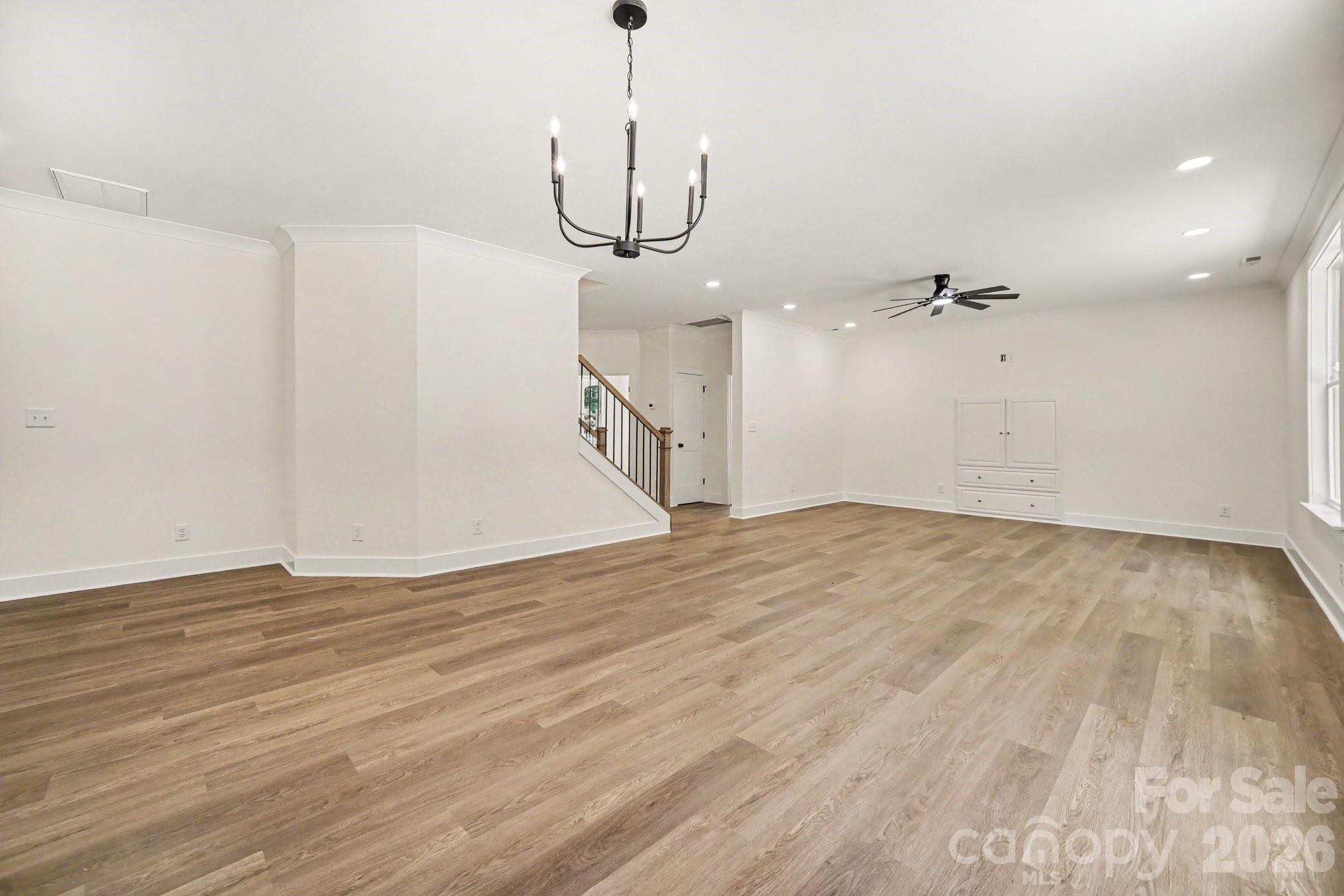 Open dining area off the kitchen - 101 Delancy Street, Locust
