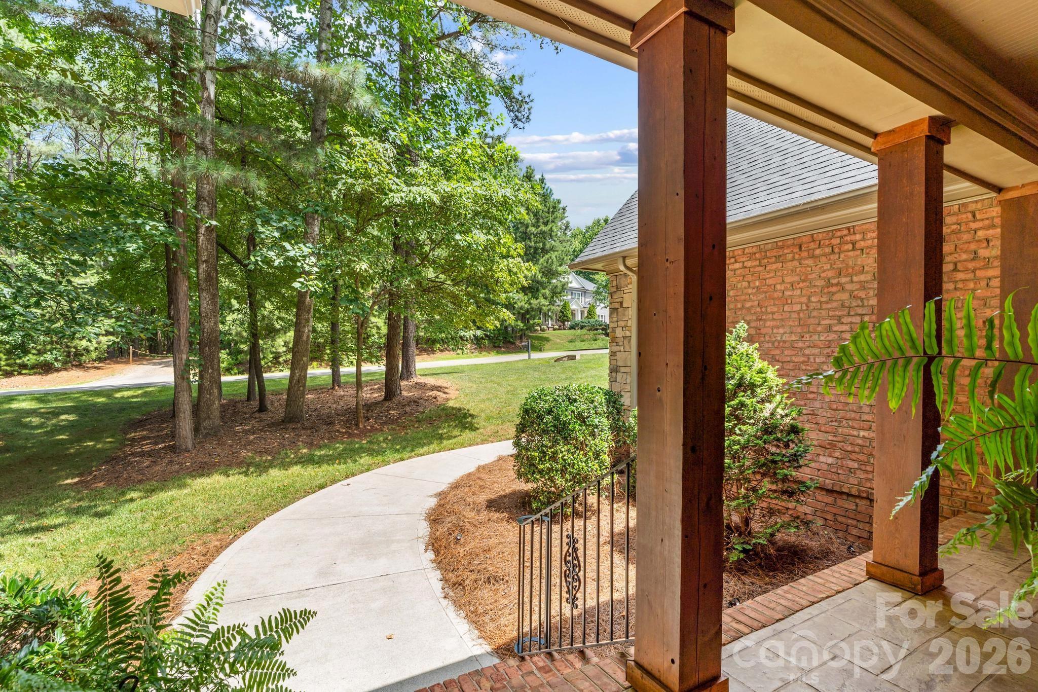 Single Family Residence at 164 Bayberry Creek Circle, Mooresville, photo 6 of 48
