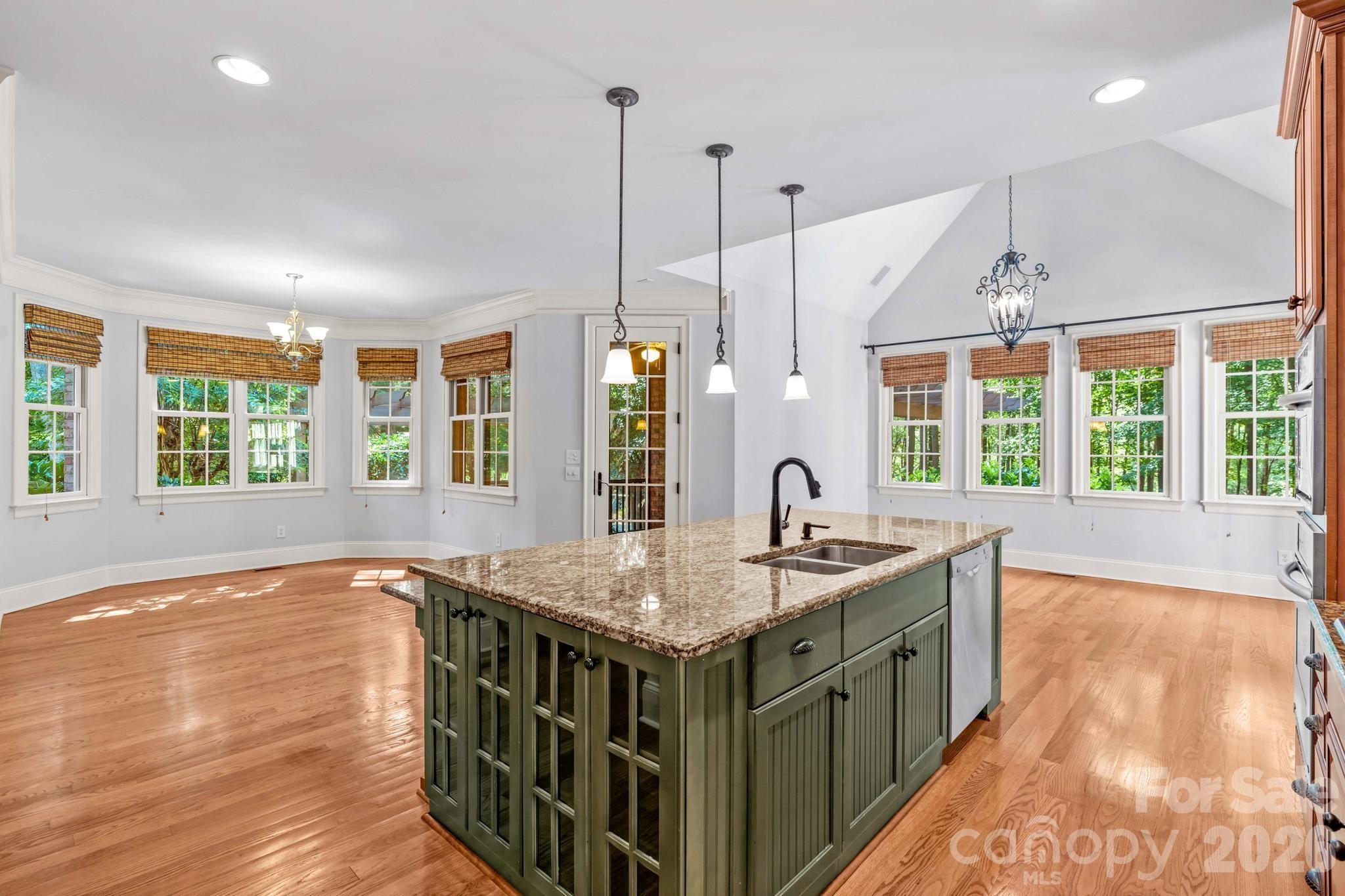 Single Family Residence at 164 Bayberry Creek Circle, Mooresville, photo 16 of 48