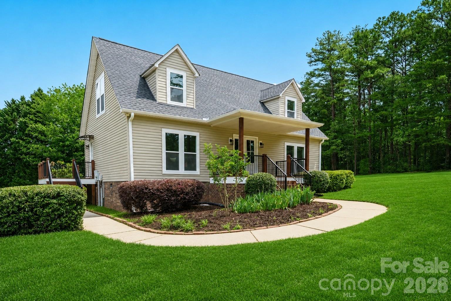 Beautifully remodeled home - 7553 Katherine Drive, Denver