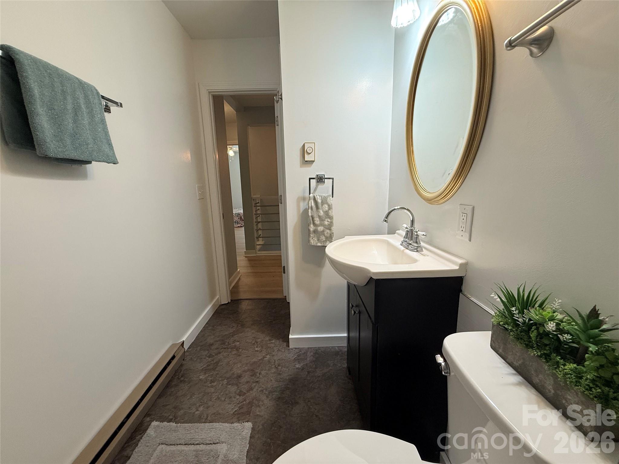 Full Bath! - 95 Walker Cove Road, Black Mountain