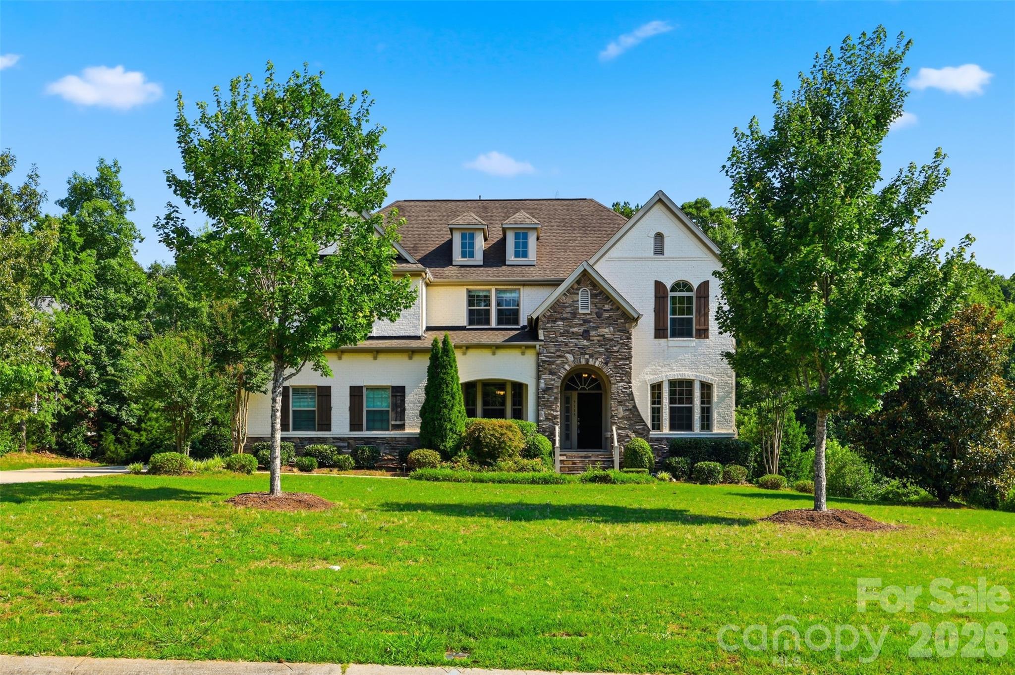 Single Family Residence at 9115 Unbridle Lane, Waxhaw, photo 2 of 48