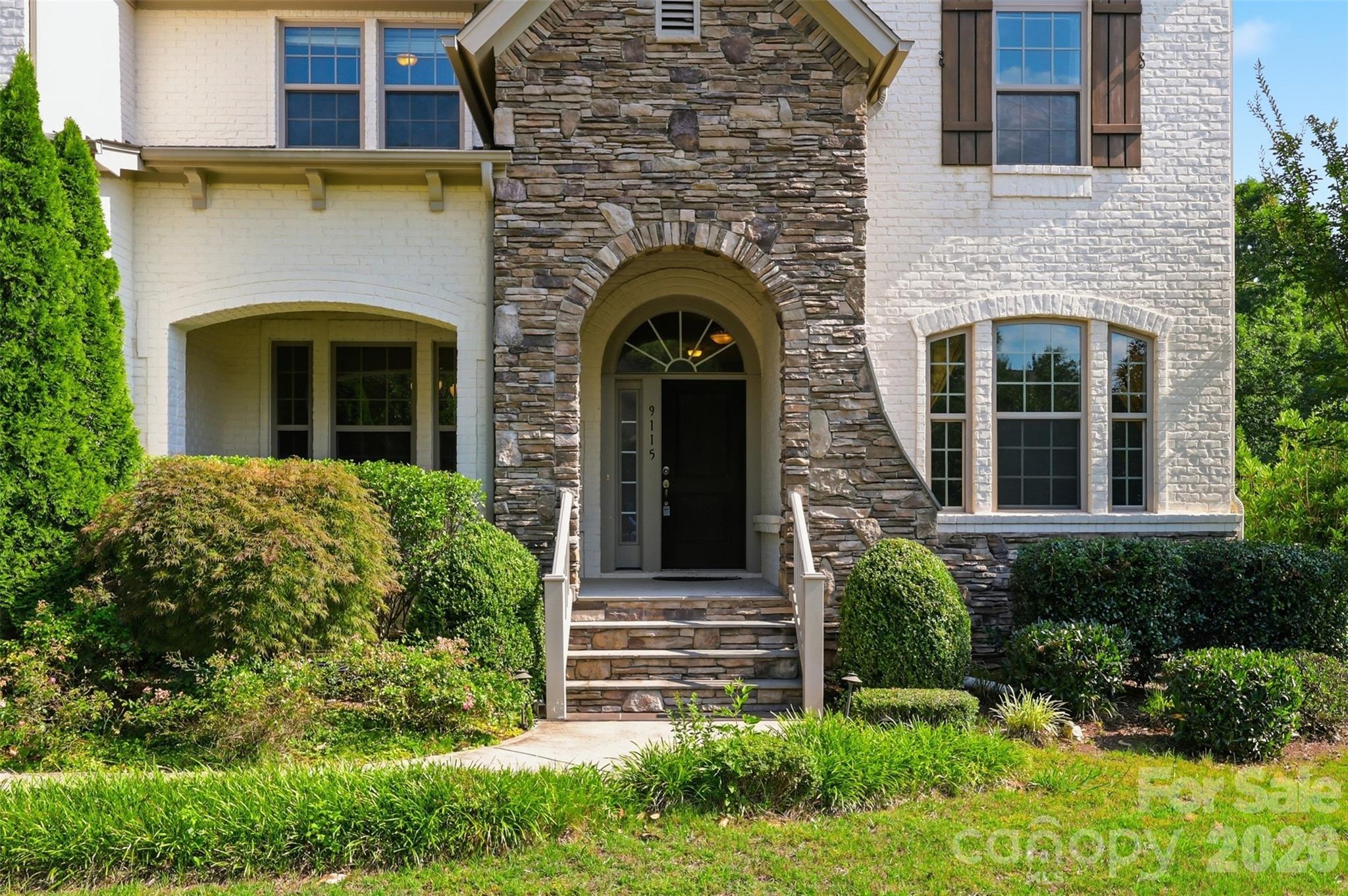 Single Family Residence at 9115 Unbridle Lane, Waxhaw, photo 3 of 48