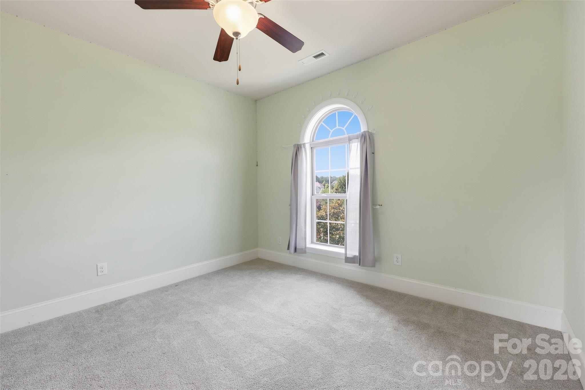 Single Family Residence at 9115 Unbridle Lane, Waxhaw, photo 33 of 48