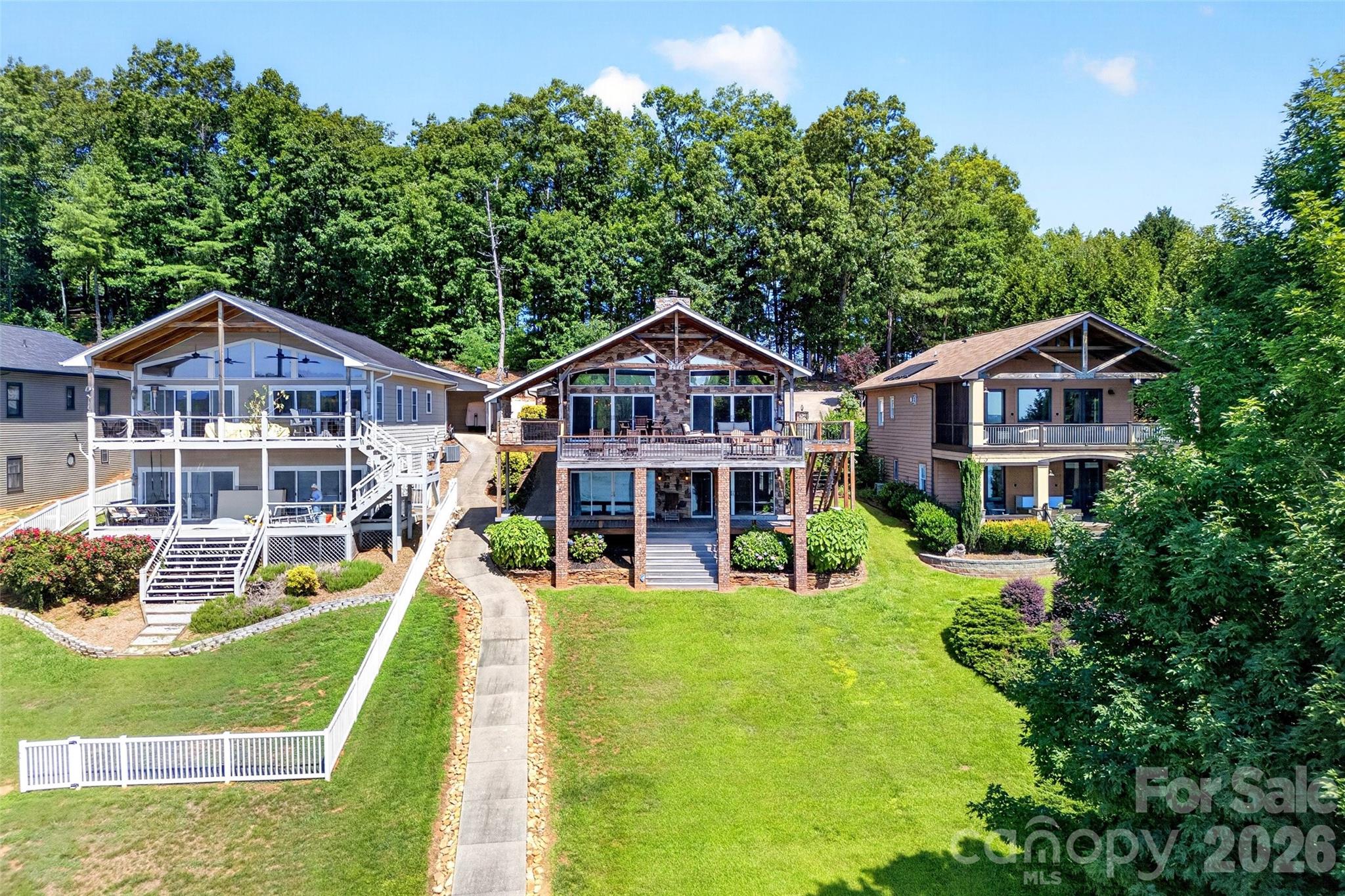 Single Family Residence at 831 Lake Club Drive, Nebo, photo 8 of 48