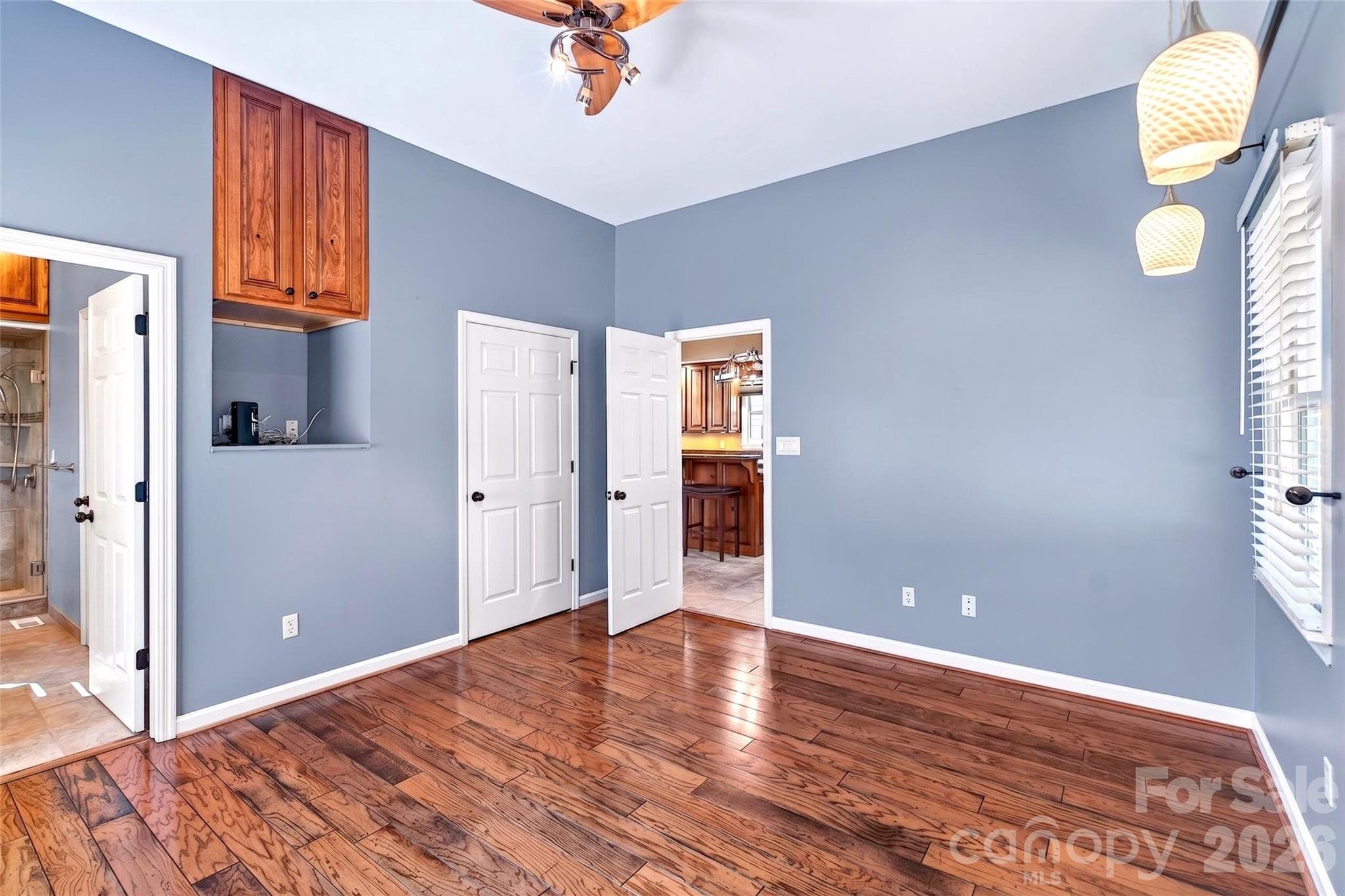 Single Family Residence at 831 Lake Club Drive, Nebo, photo 22 of 48