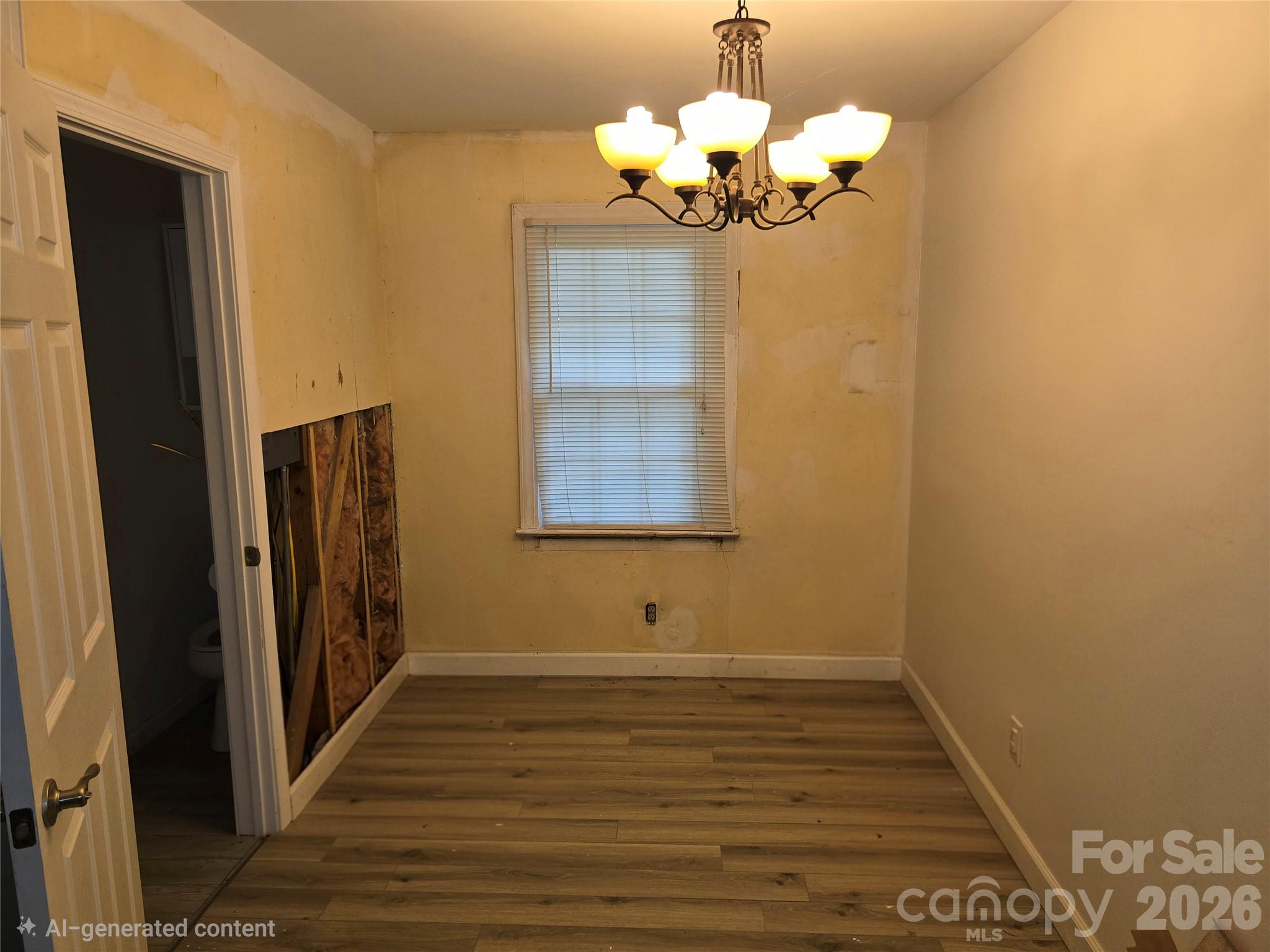 Dining - 1108 2nd Street SE, Conover