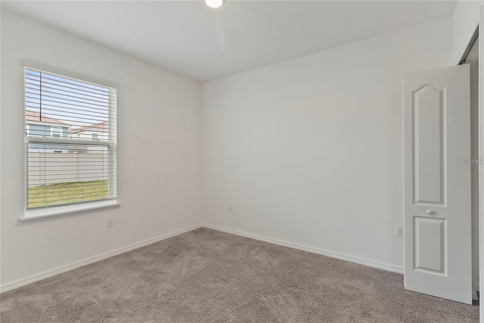 Bedroom - 1154 OAK BLUFF DR, DAVENPORT